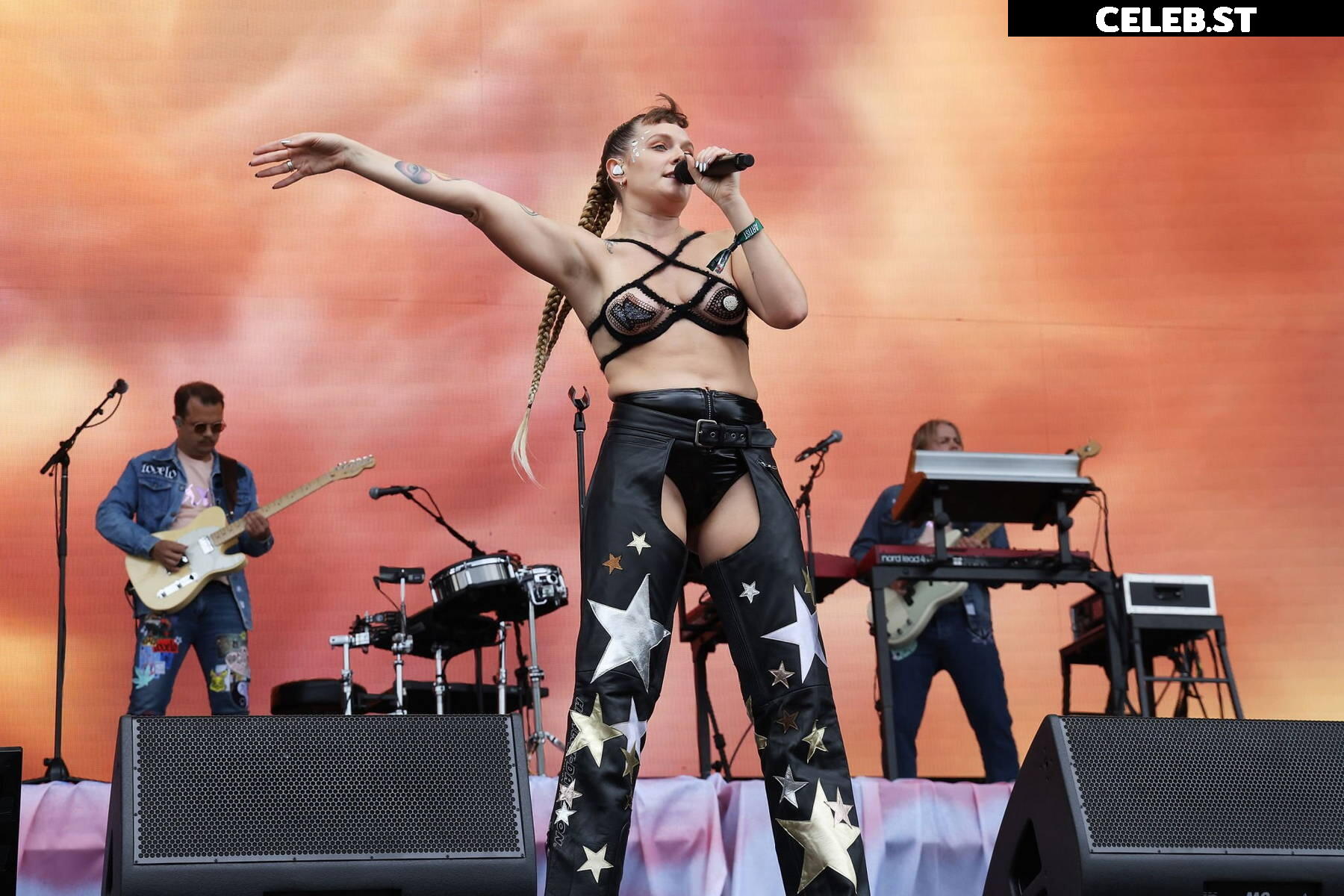 Tove Lo Image 9800387