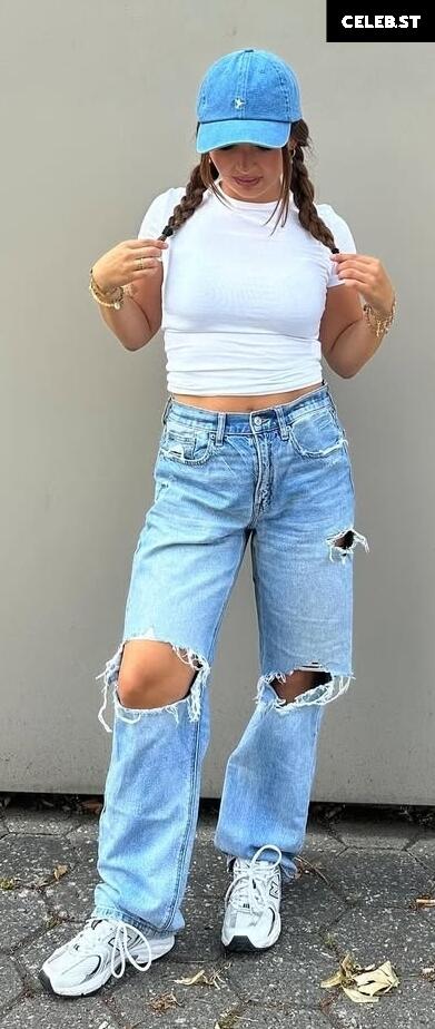 Alinamour Image 9972039