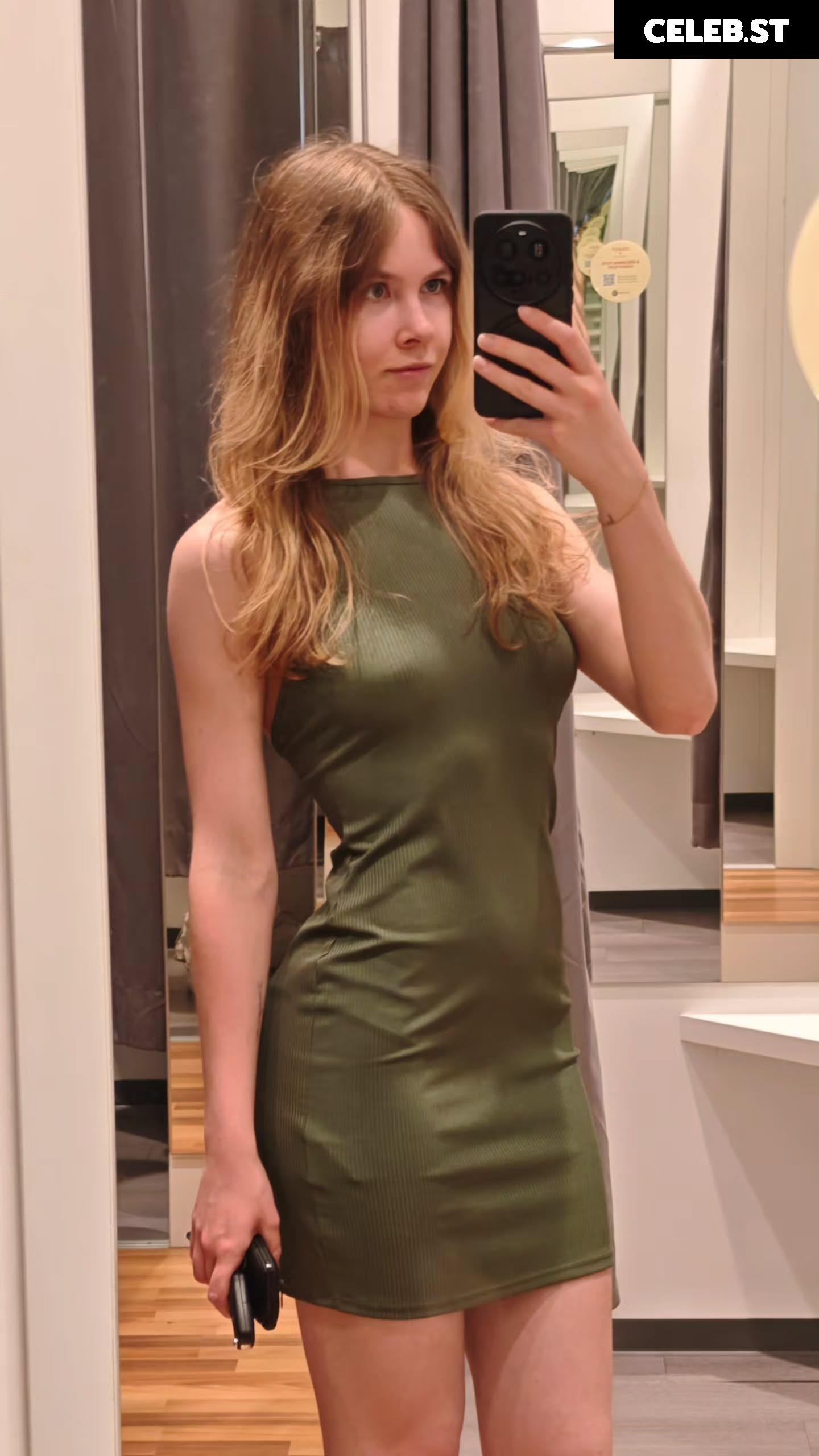 Mrs.Bangsi Image 9970527