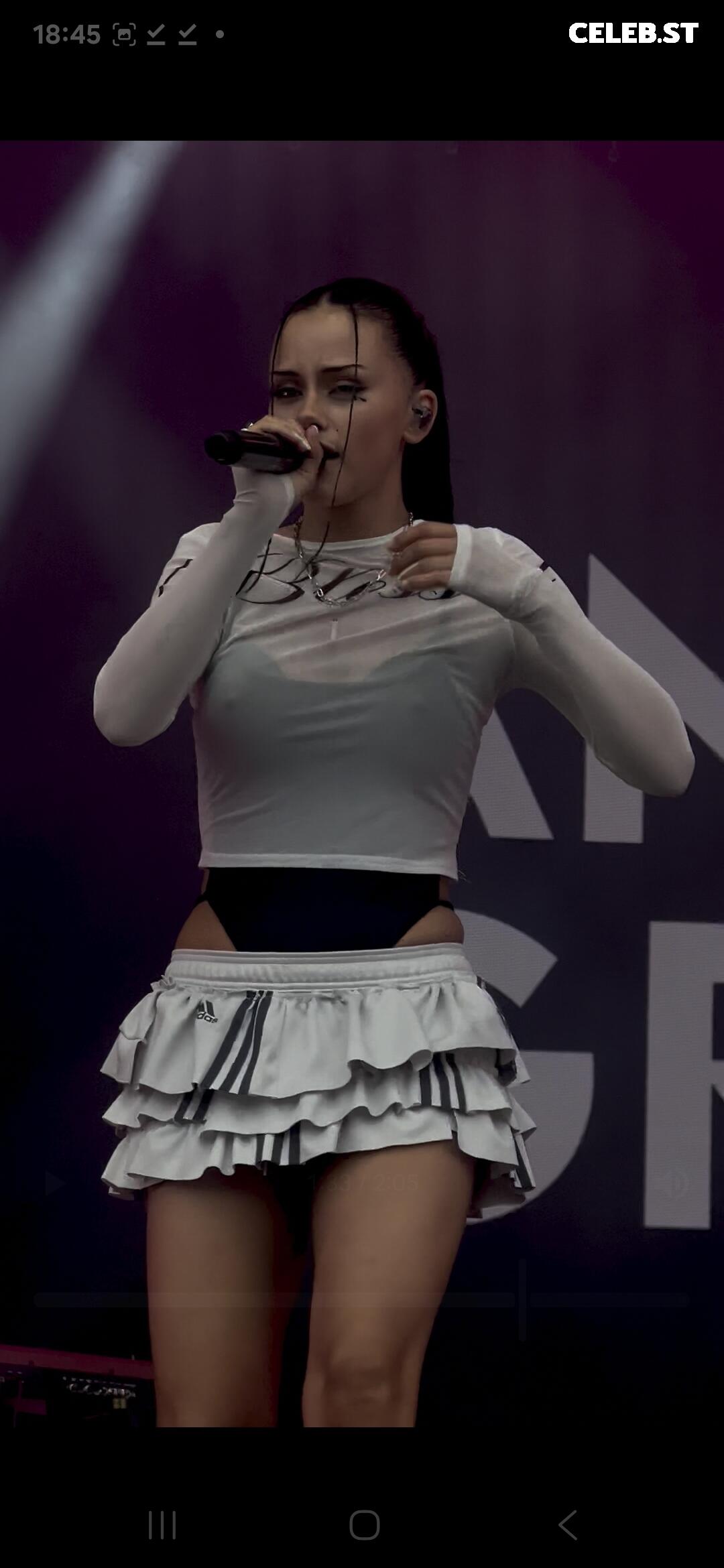 Anna Grey Image 9969631