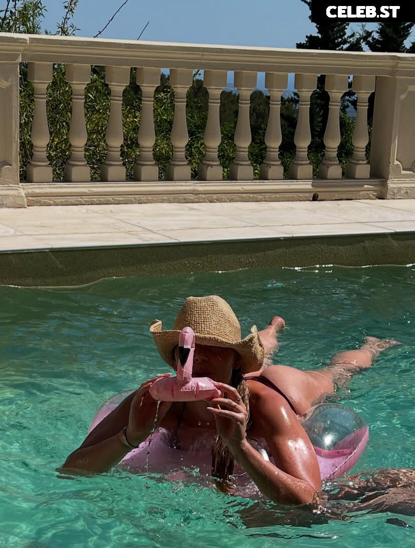 Emilia BTE Image 9969975