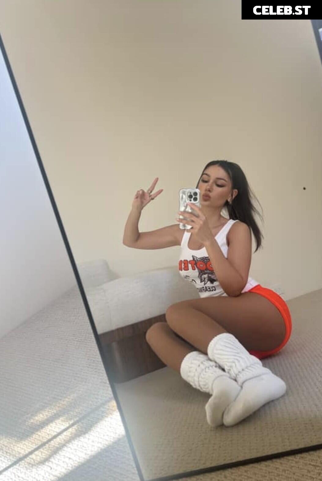 SSSniperwolf Image 996873