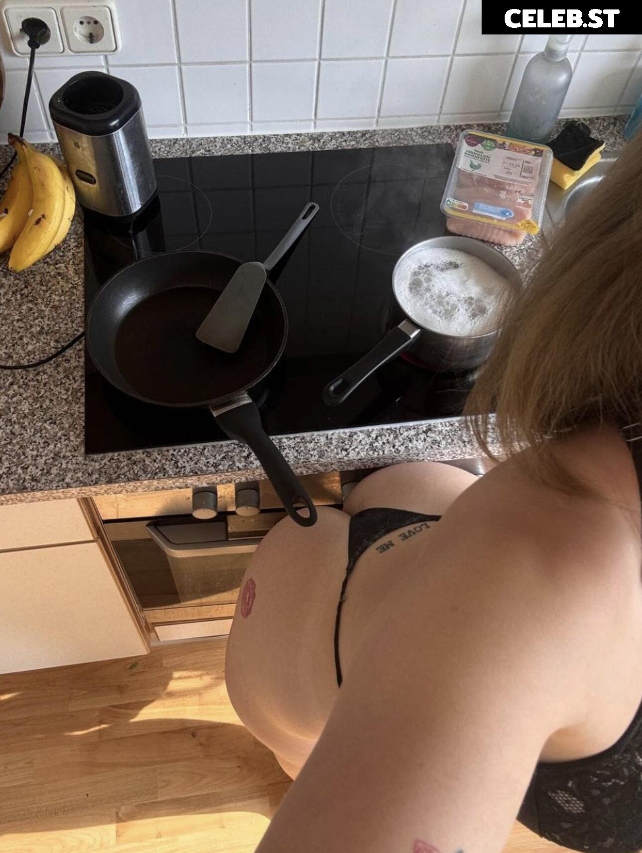 Alischa.mlr / jade.mlr Image 9968172