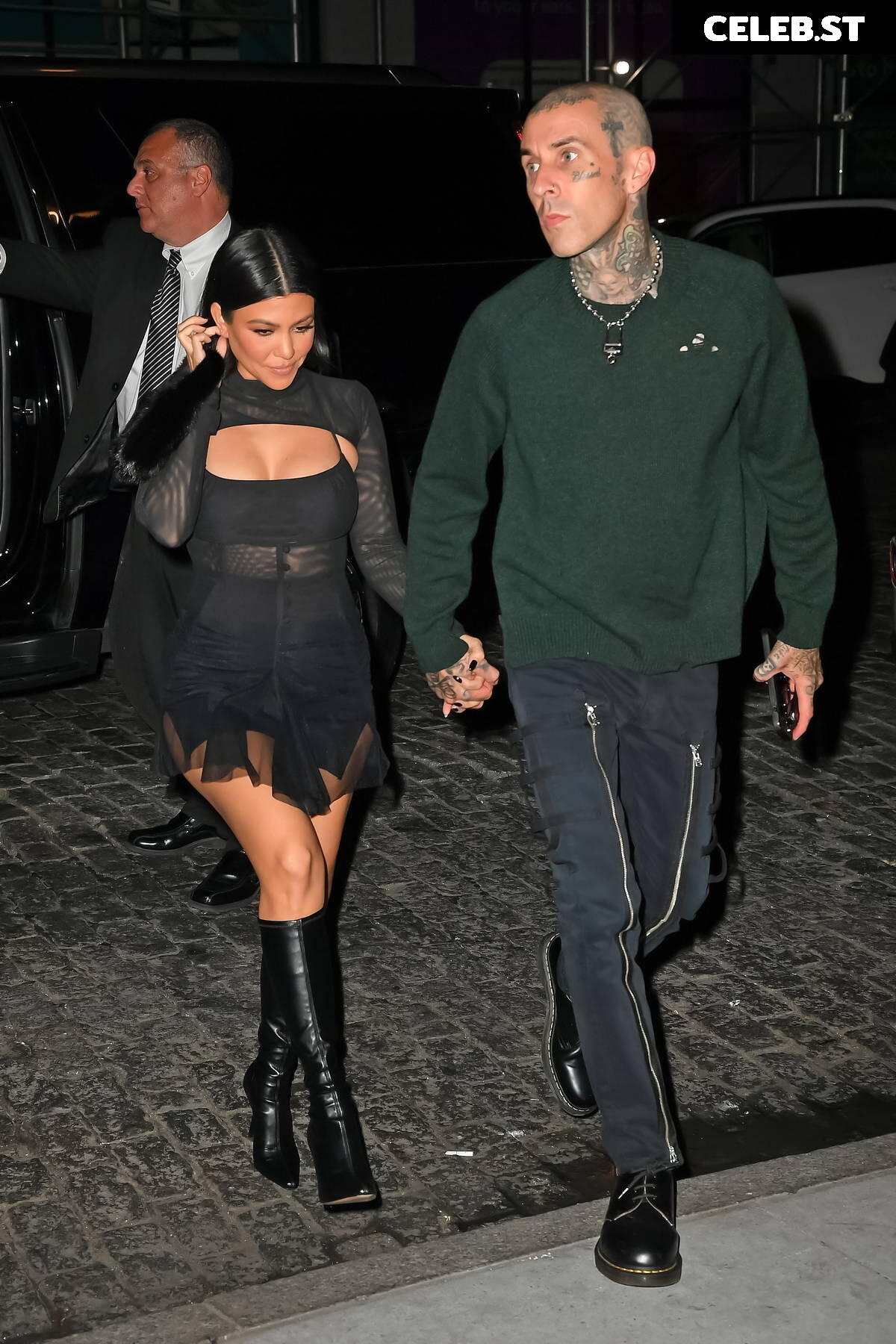 Kourtney Kardashian Image 9955494