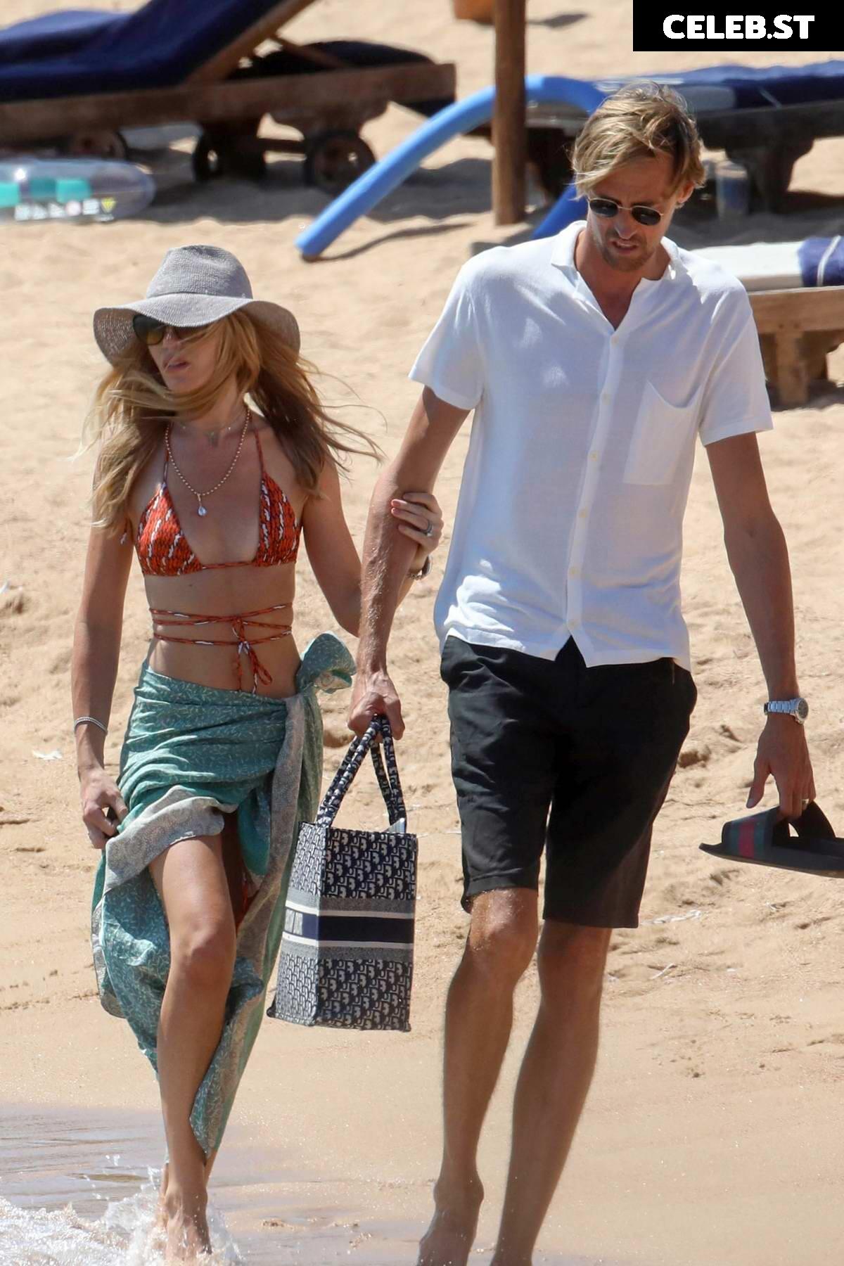 Abbey Clancy Image 9955649