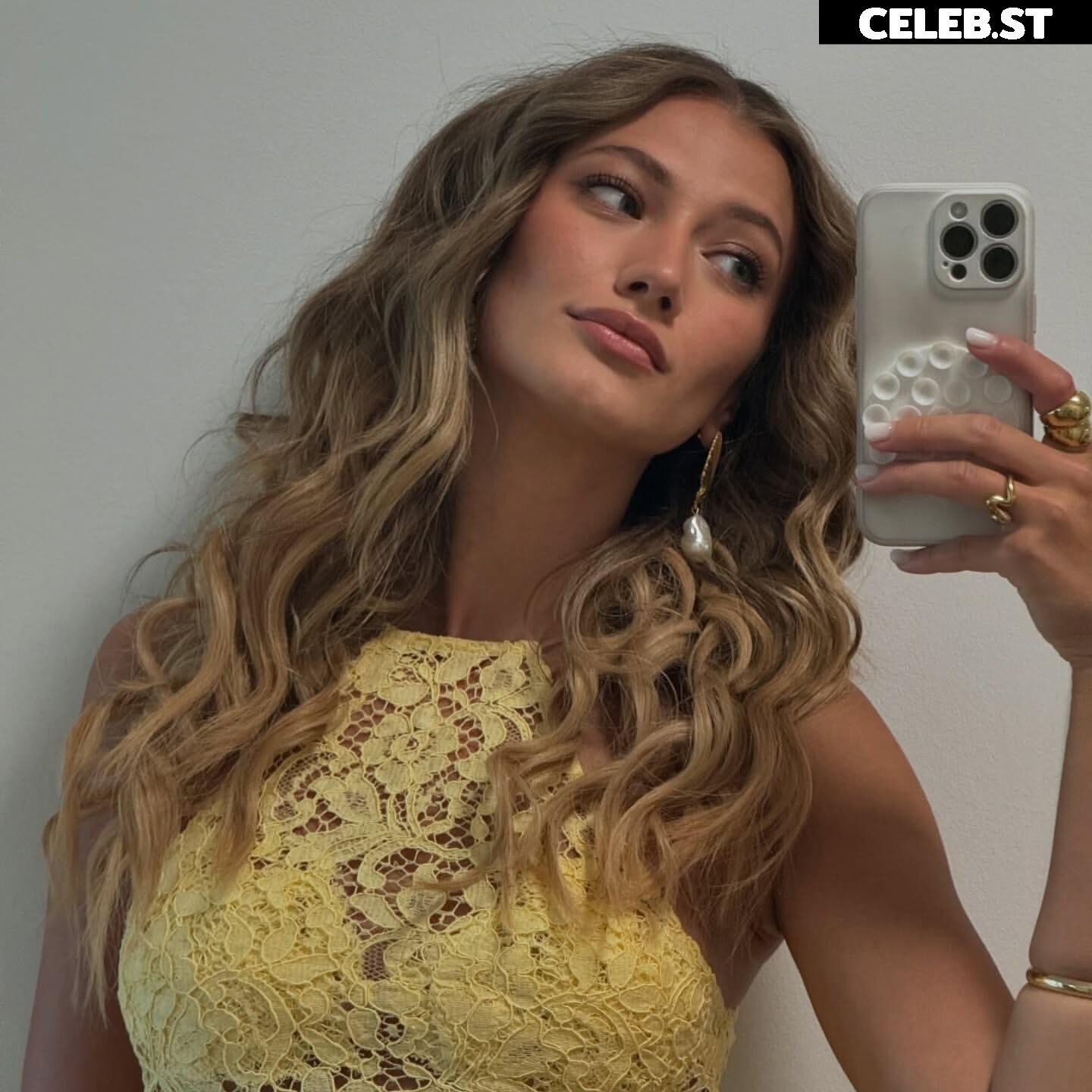 Leony Burger Image 9956944