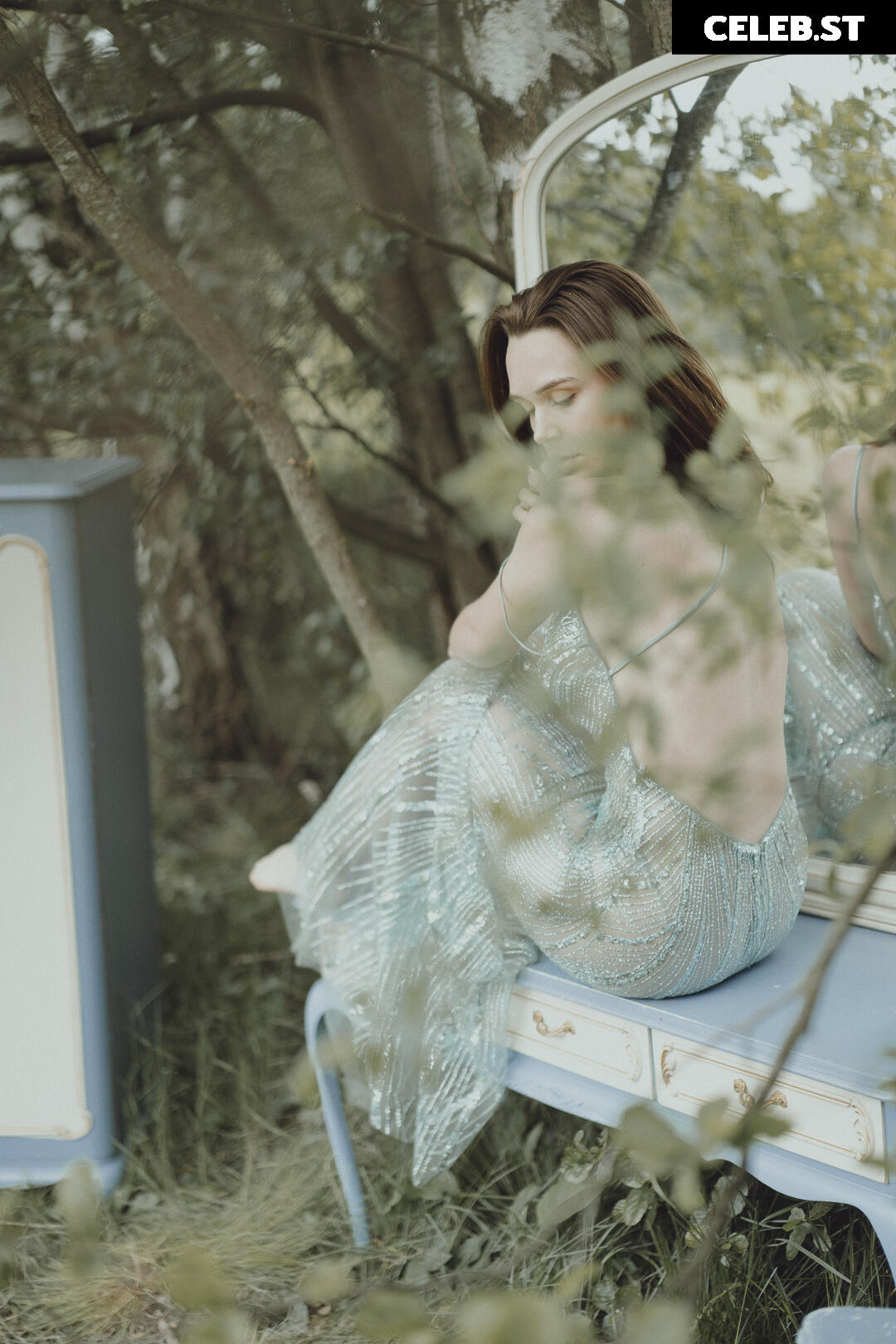 Mrs._Redhead Image 9952559