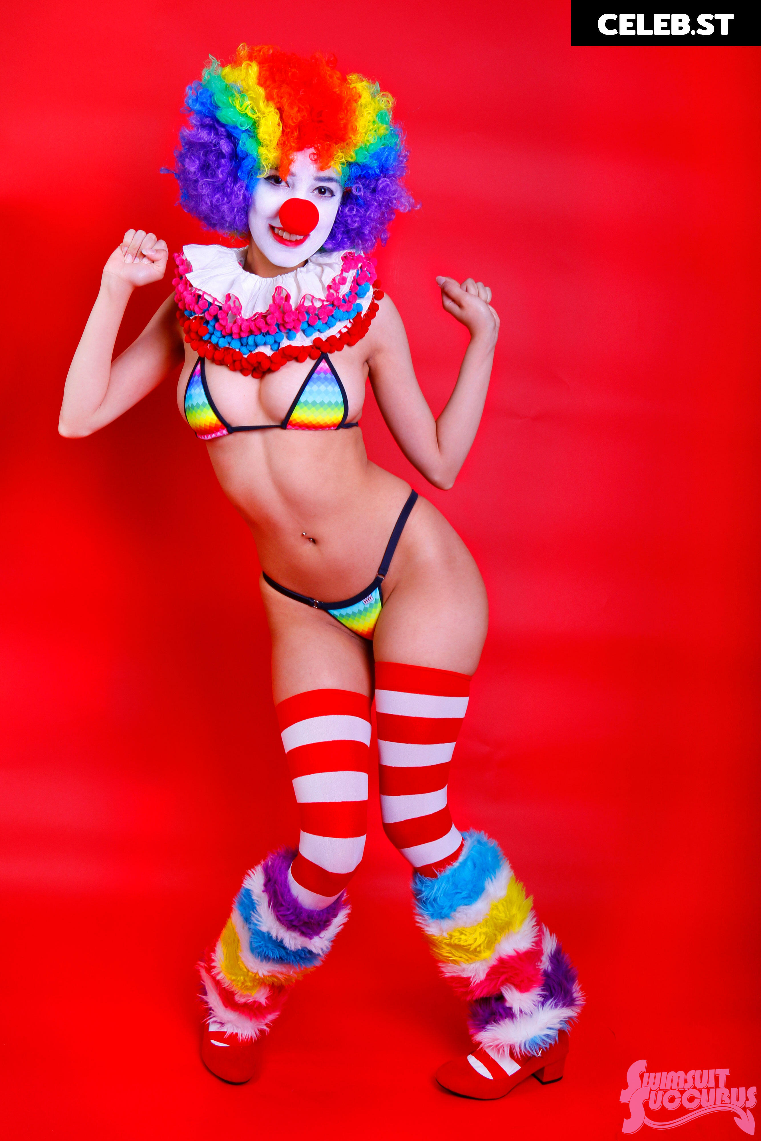 SwimsuitSuccubus Image 9940791