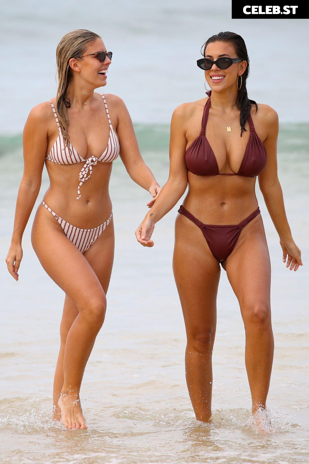 Natasha Oakley Image 9940289