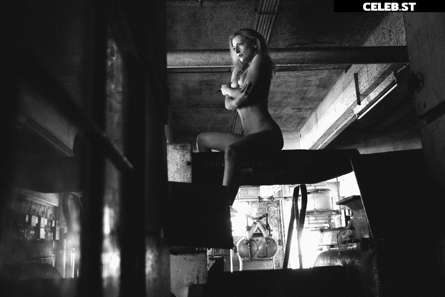 Calvato Photography - Patreon Image 9935780