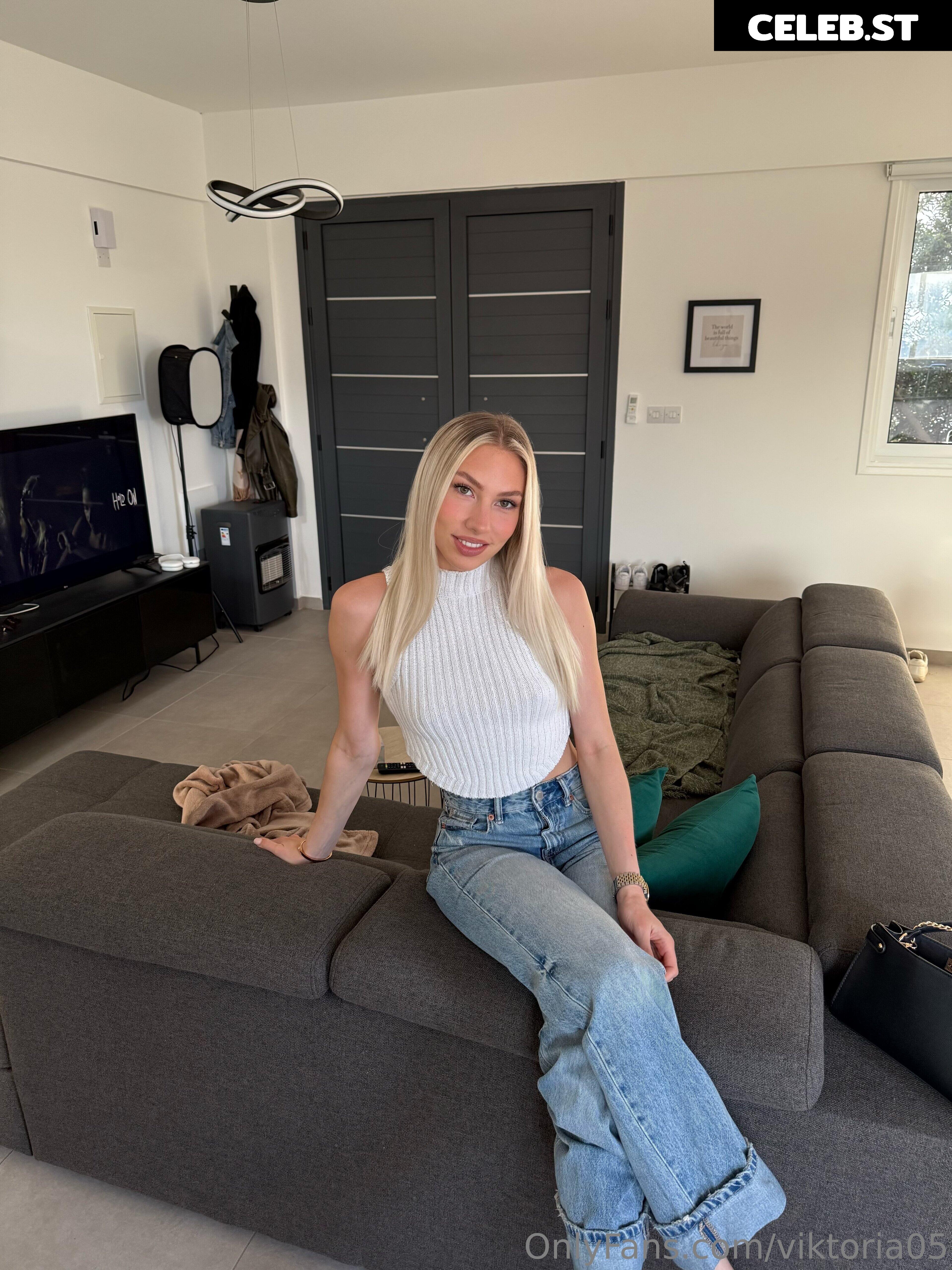 Louisa Becker Image 9936606