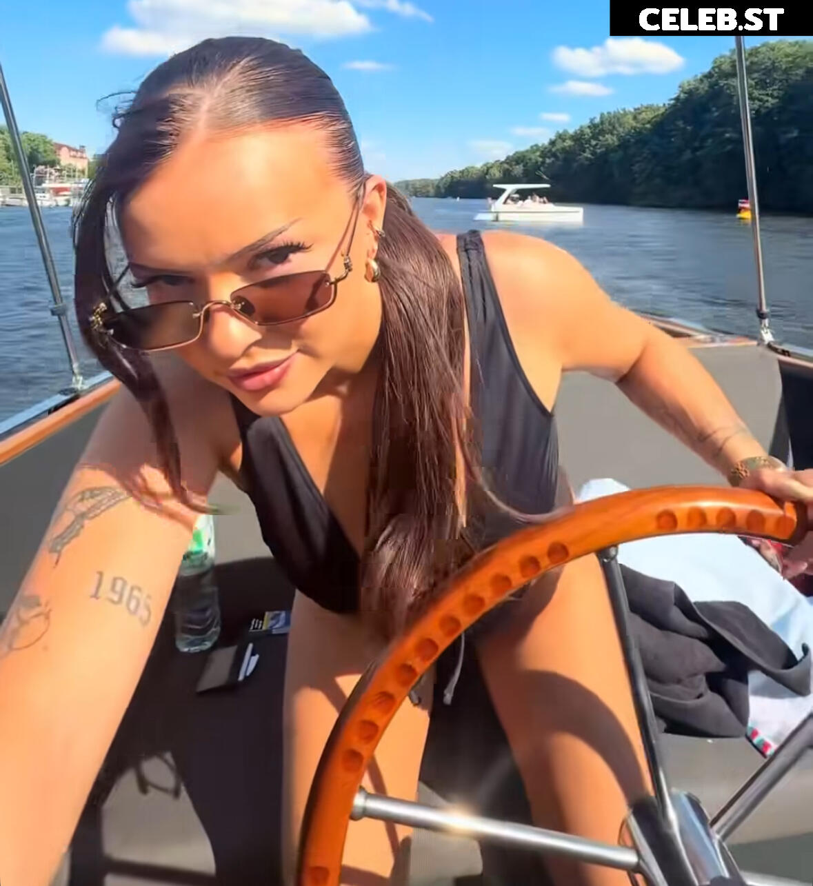 Yungstachel Image 9937271