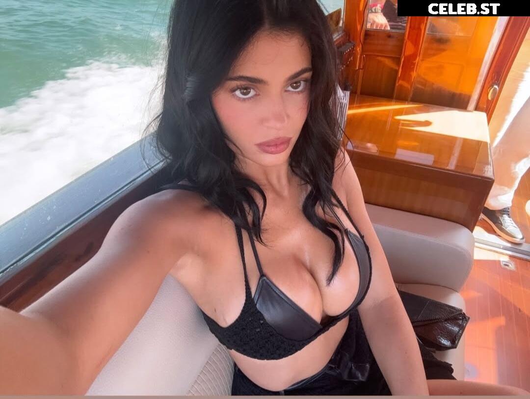 Kylie Jenner Image 9931239