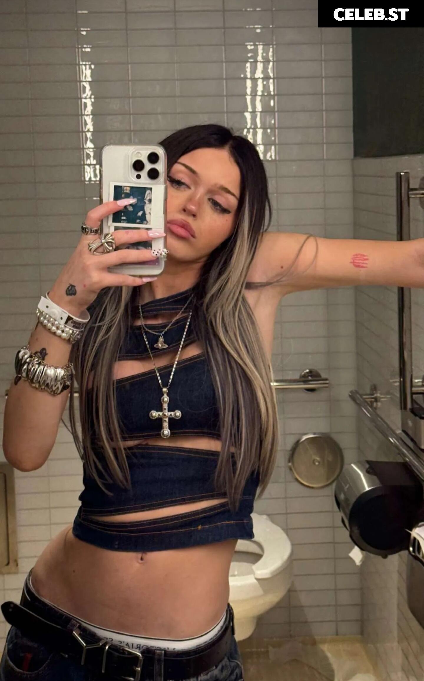 Nevaaadaa Image 9932872