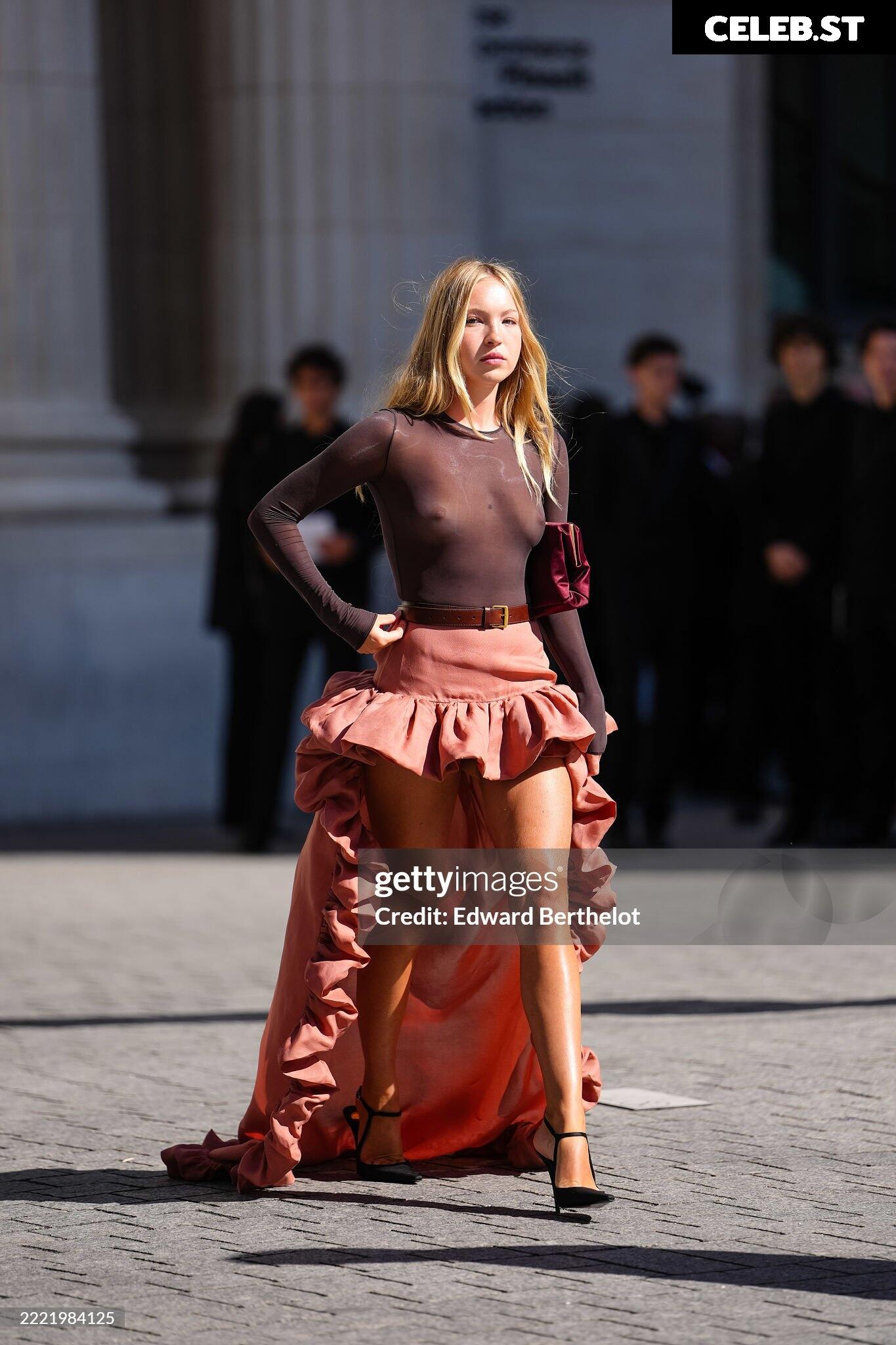 OOPS - Seethrough Image 9928502