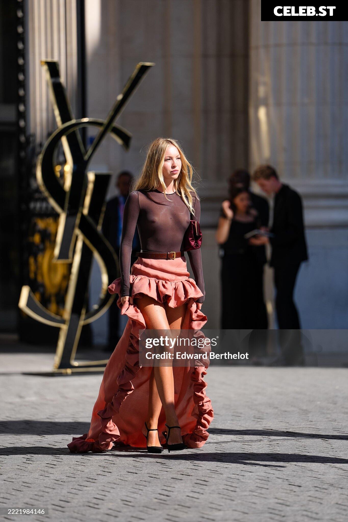 OOPS - Seethrough Image 9928491