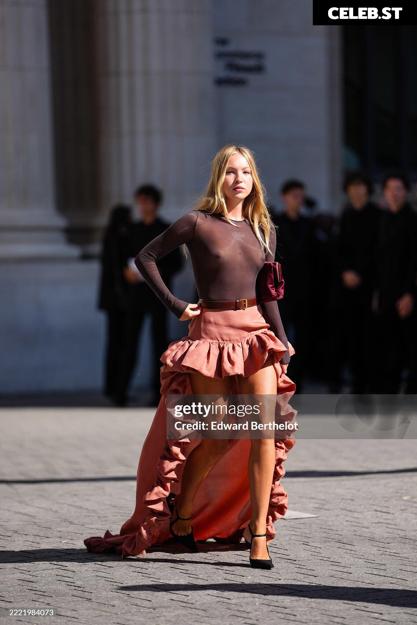OOPS - Seethrough Image 9928486