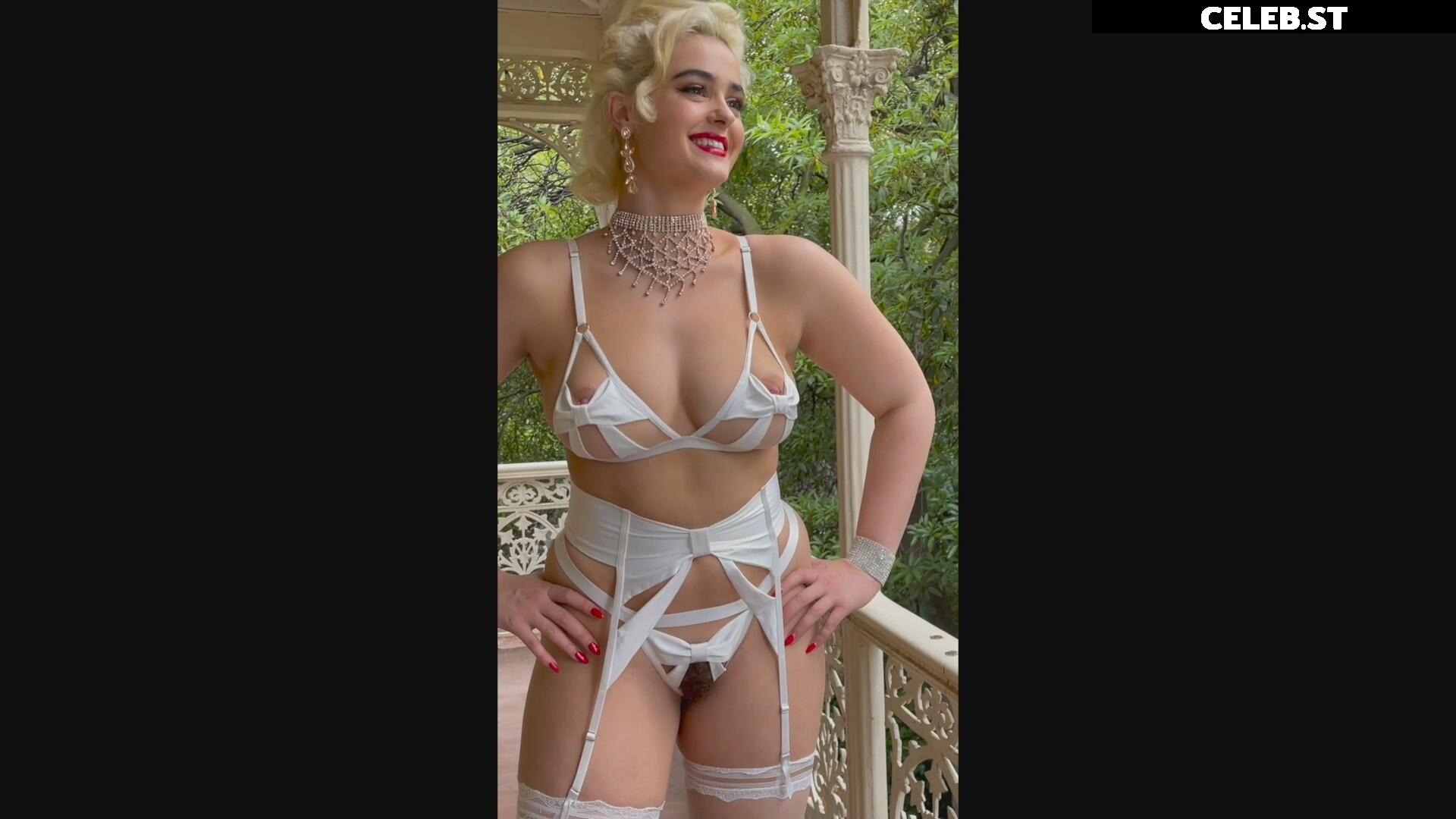 Stefania Ferrario Image 949162