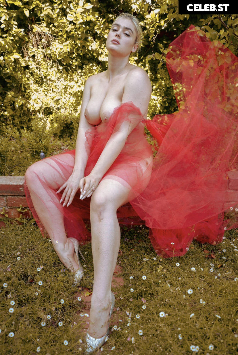 Stefania Ferrario Image 949281