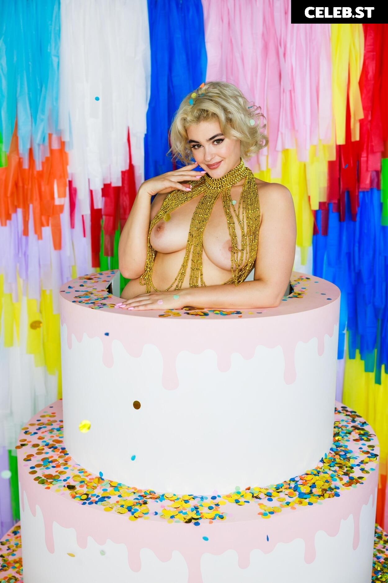 Stefania Ferrario Image 956525