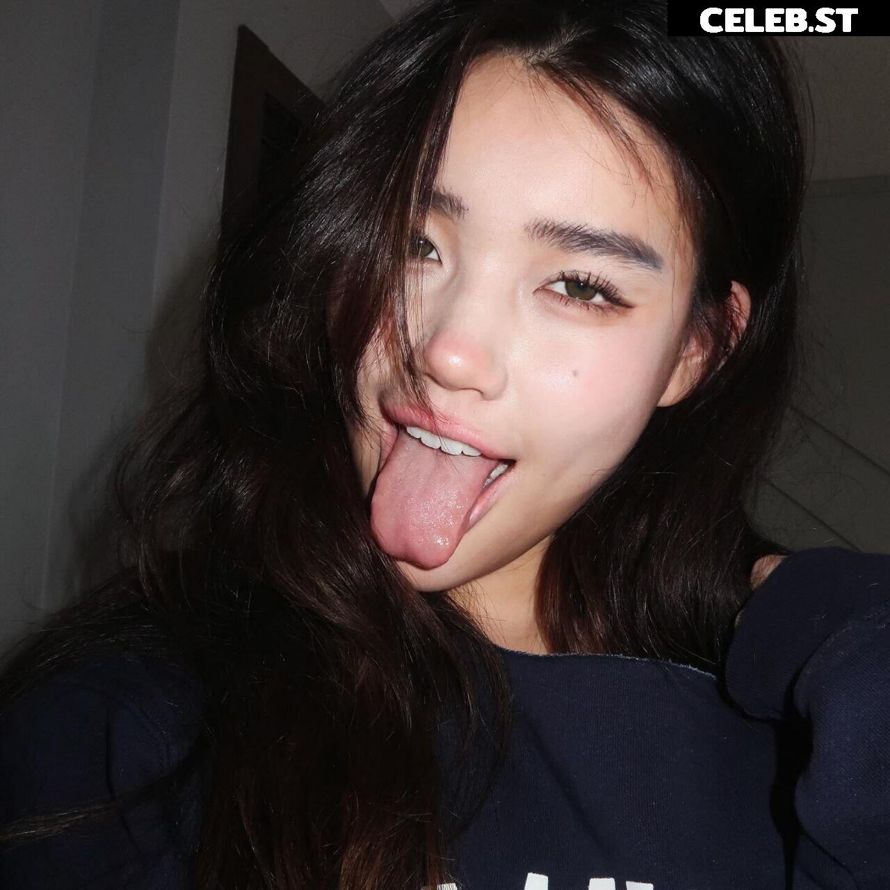 Hannah kae Image 952341