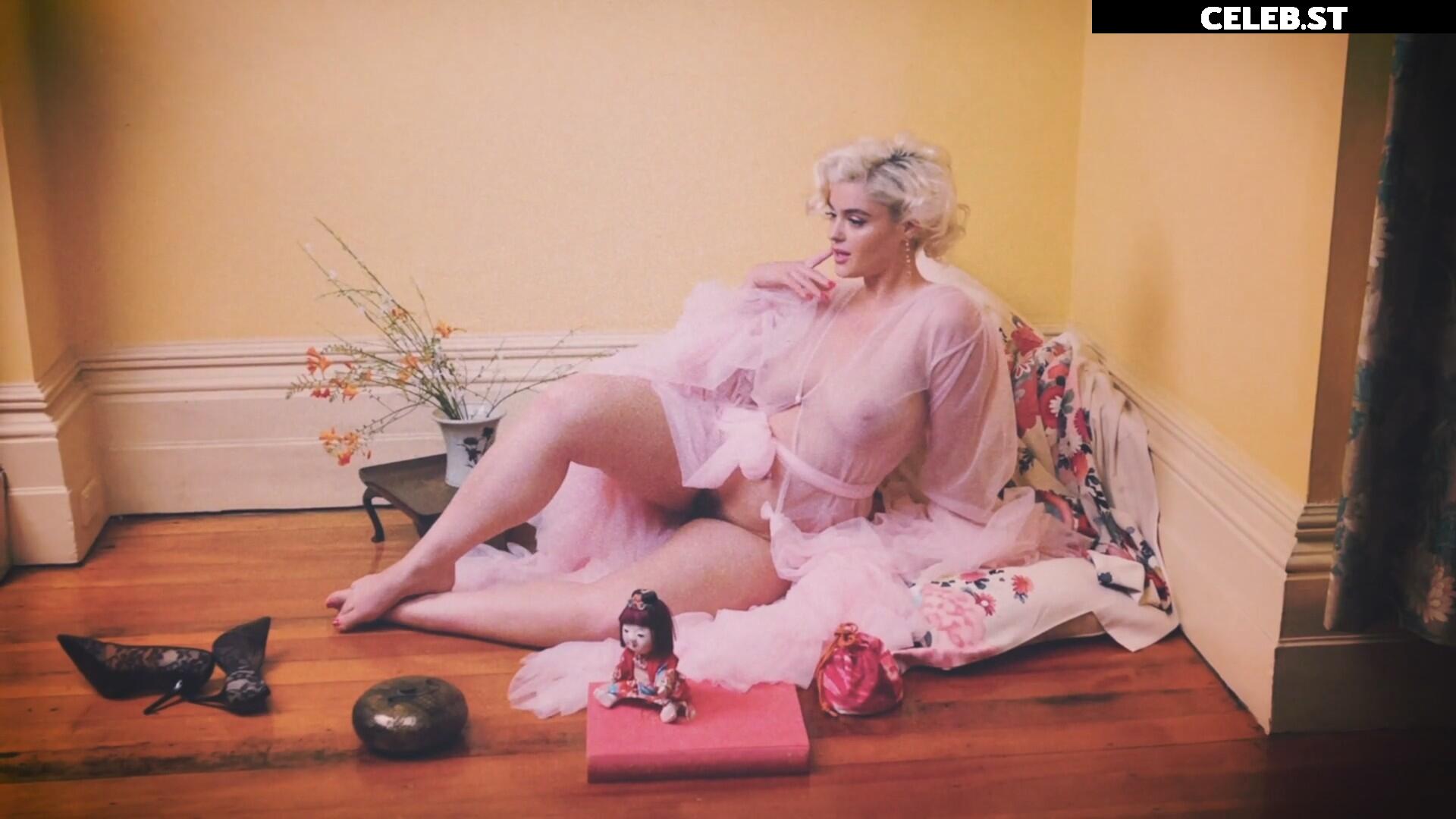 Stefania Ferrario Image 951230