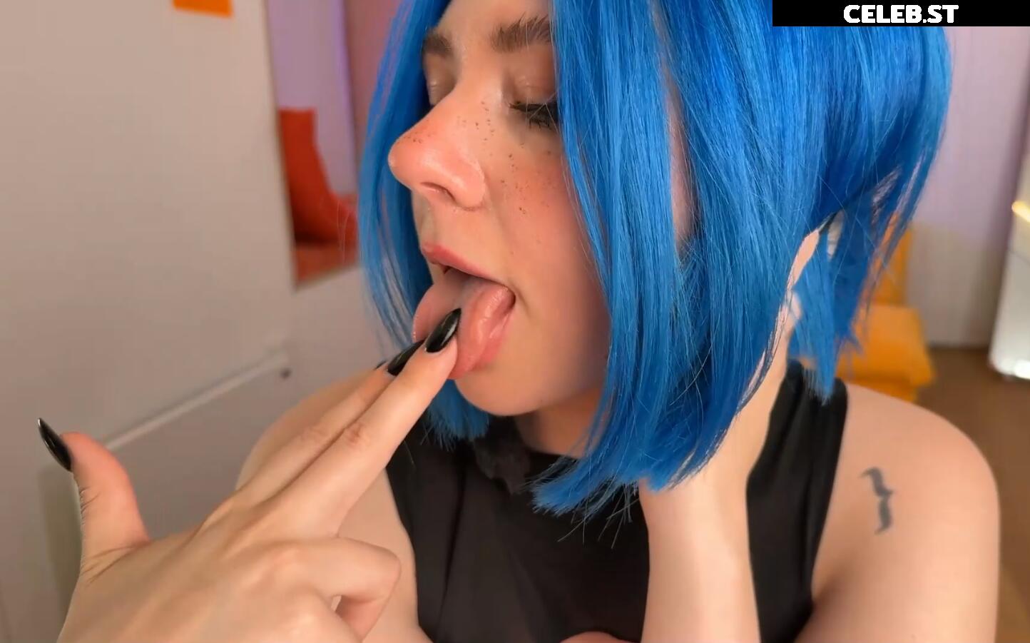 Vixenp Image 9796945