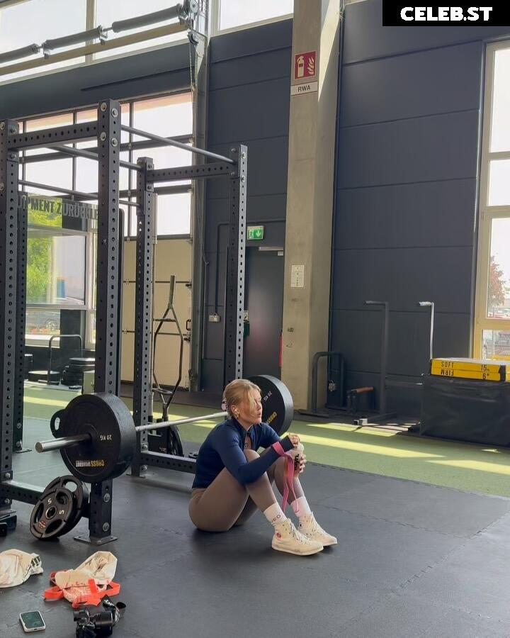 marta.kc Image 9794880