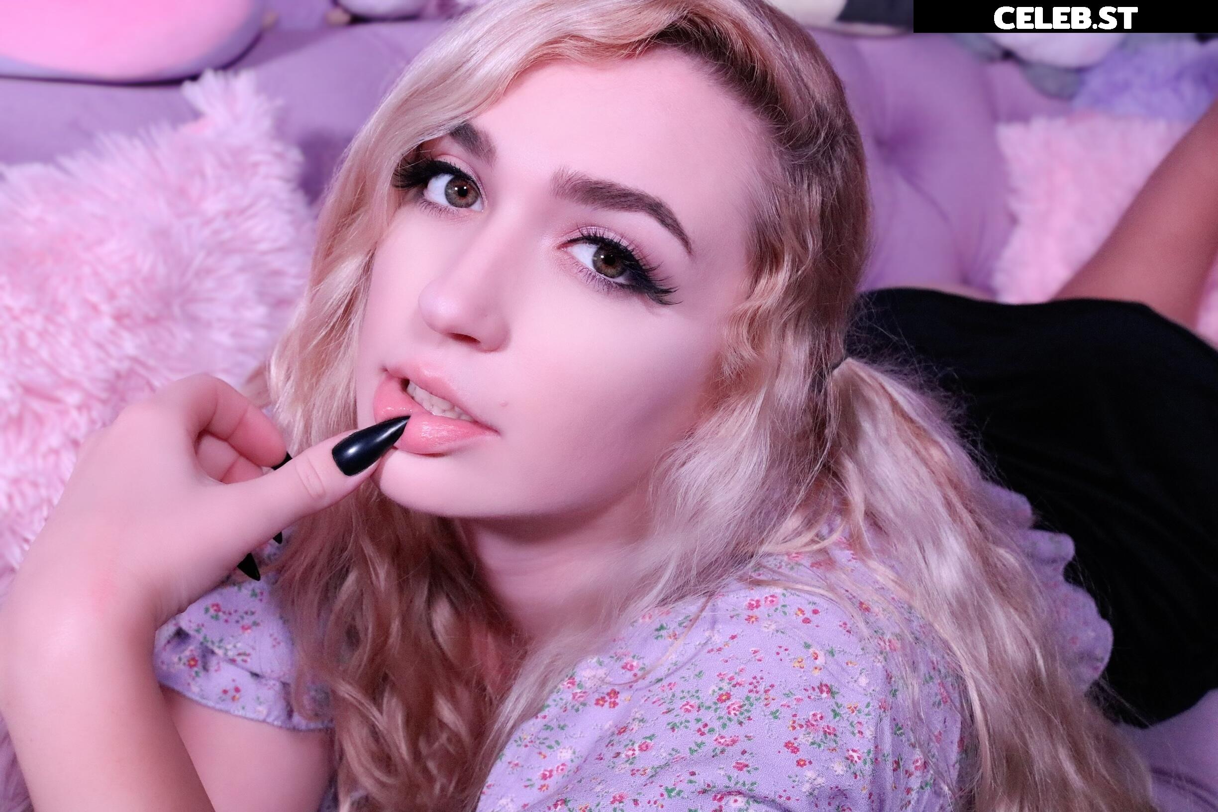 Rose ASMR Image 9794623