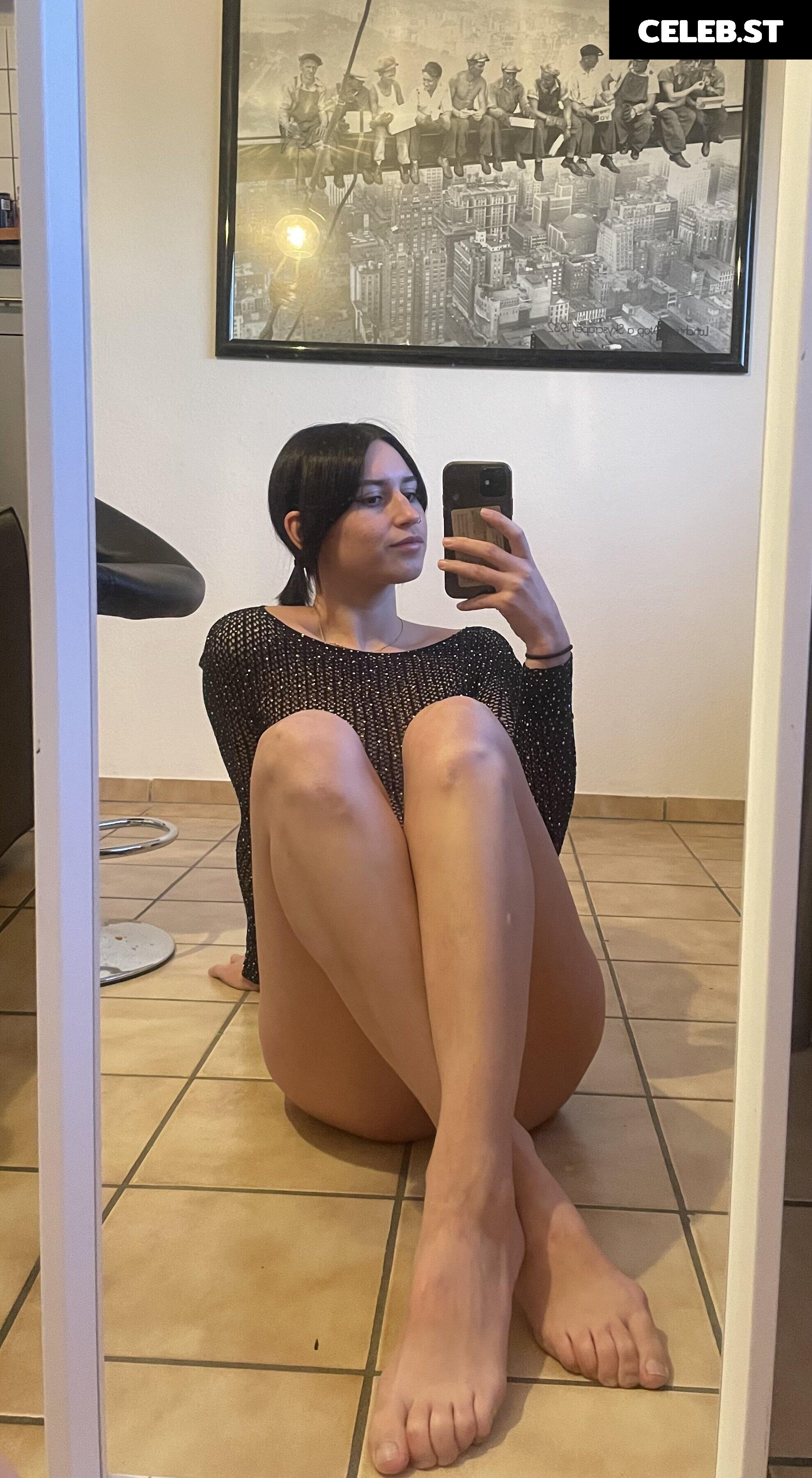 Yourfavxshelly Image 9765726