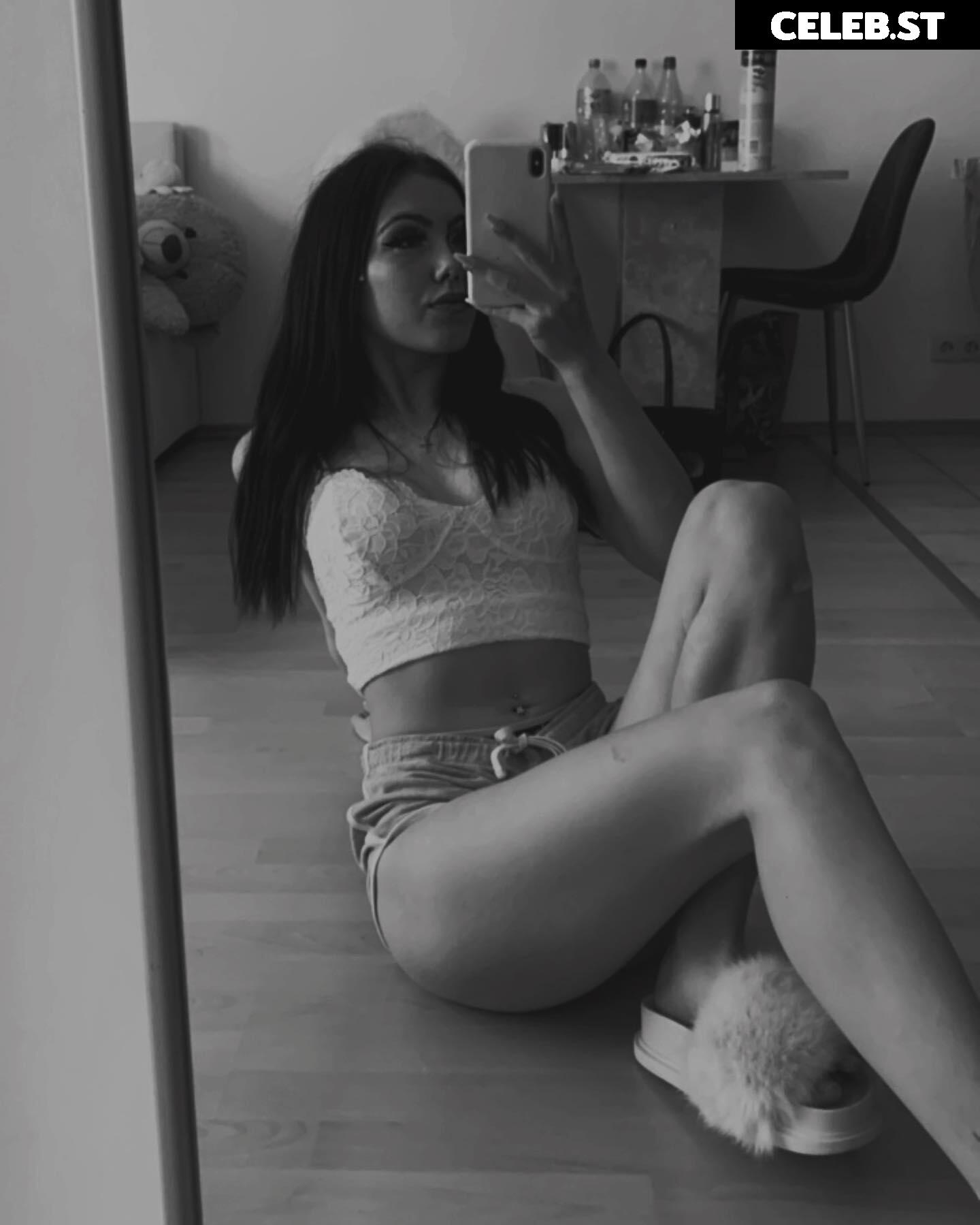 _fiona.rlt_ Image 972576