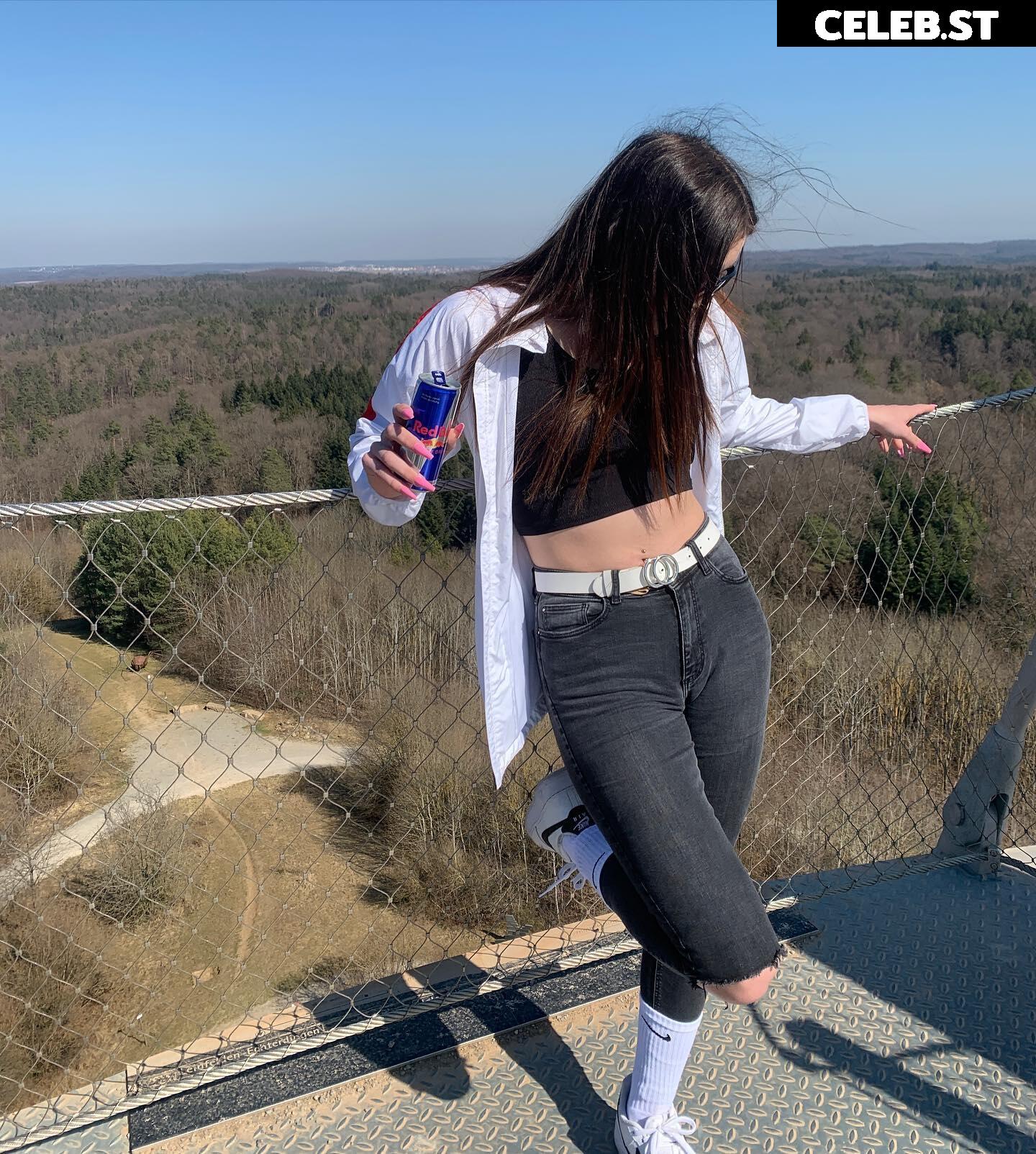 _fiona.rlt_ Image 972990