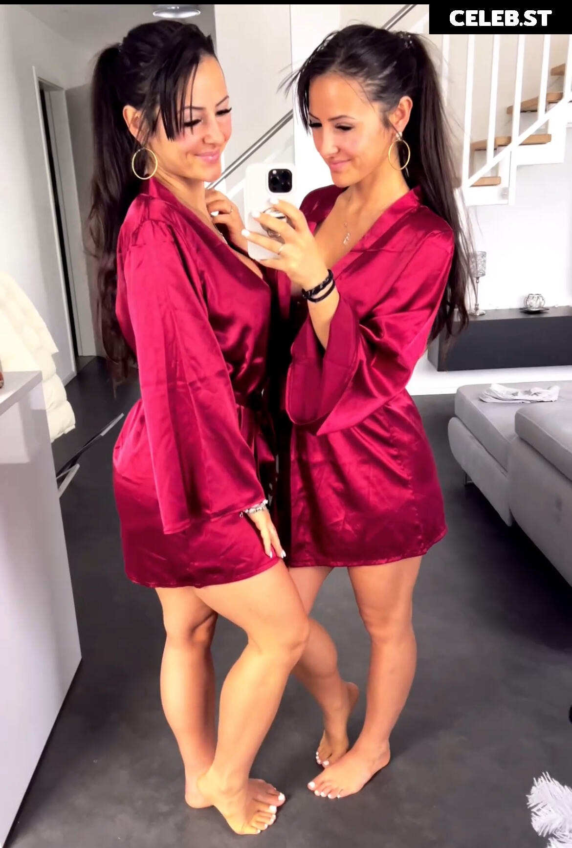 Jakic Twins Image 824092