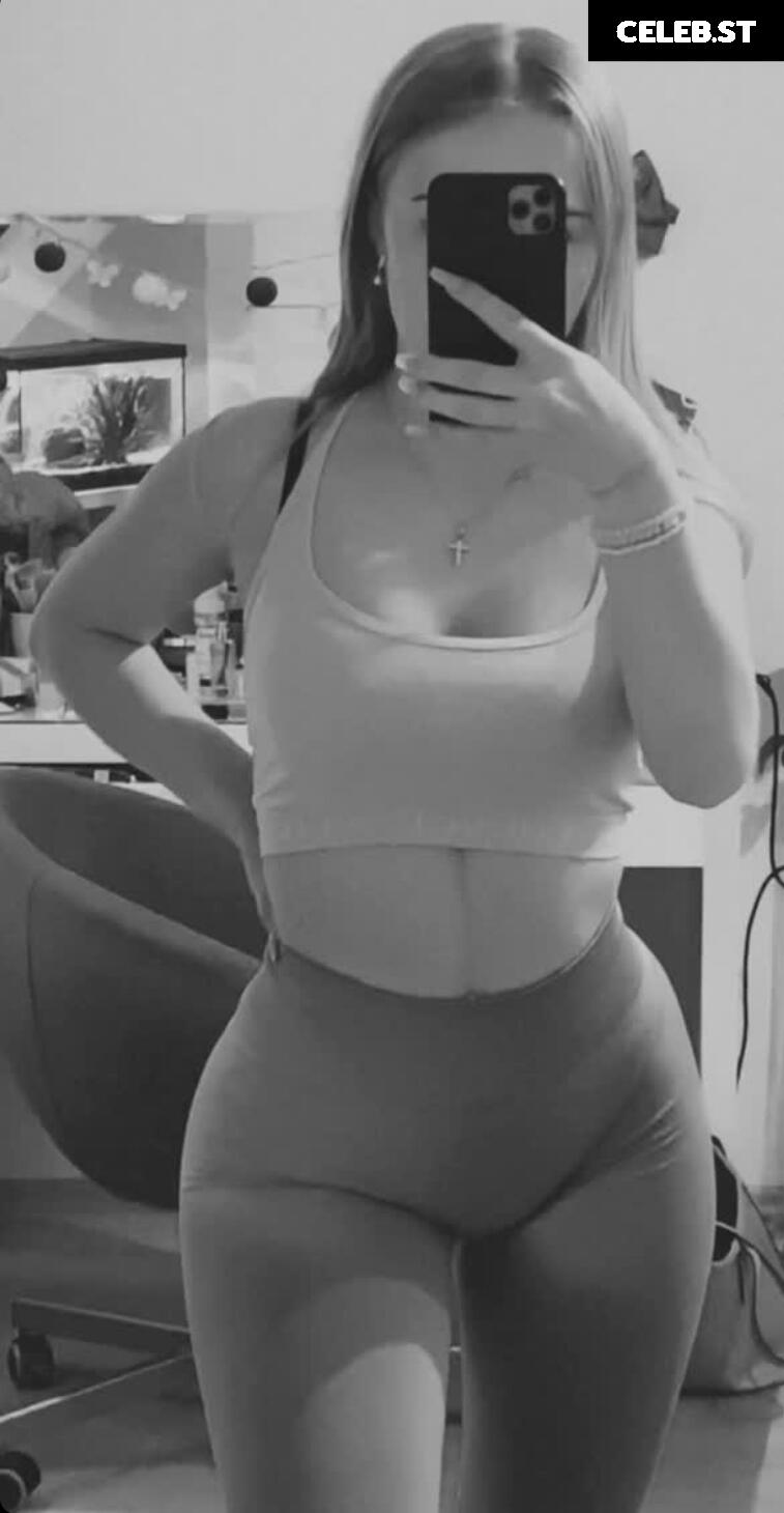 _anjulie_ Image 887452