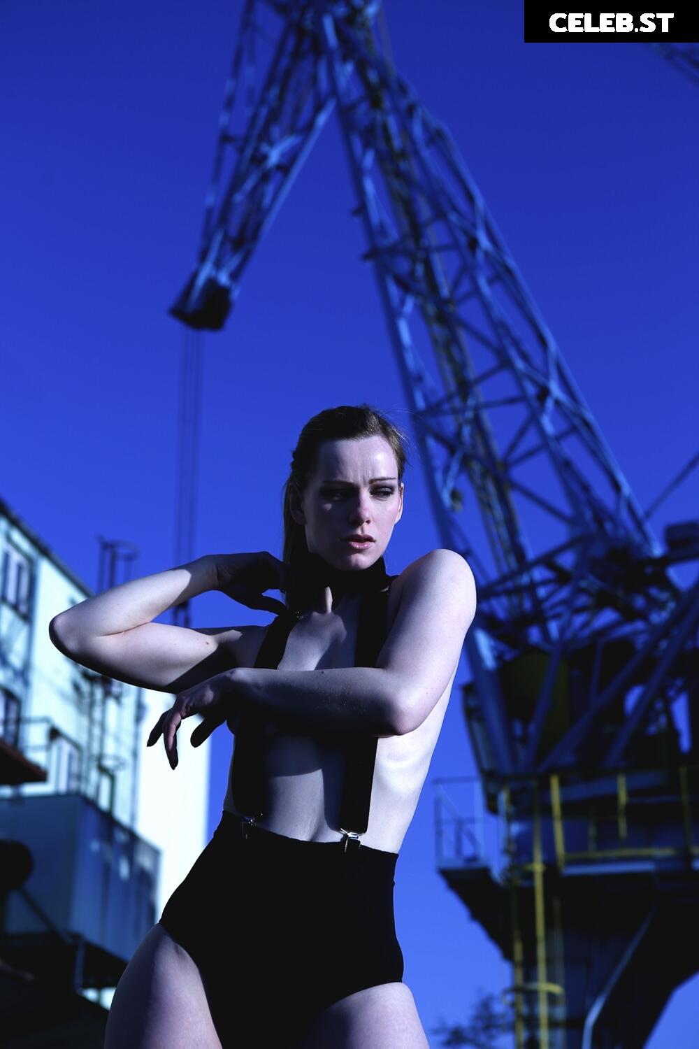Calvato Photography - Patreon Image 2191365