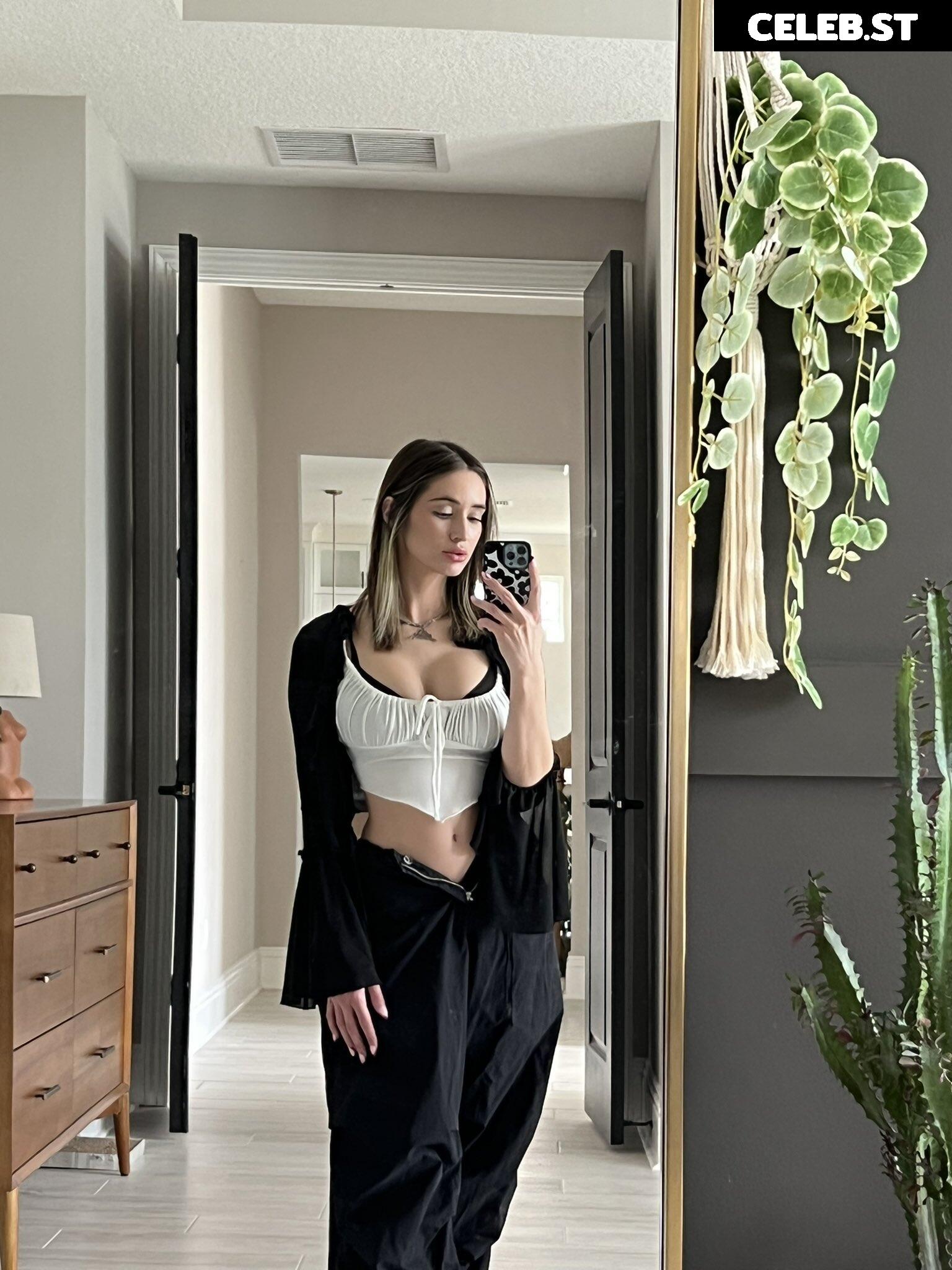 Natalie Roush Image 2192227