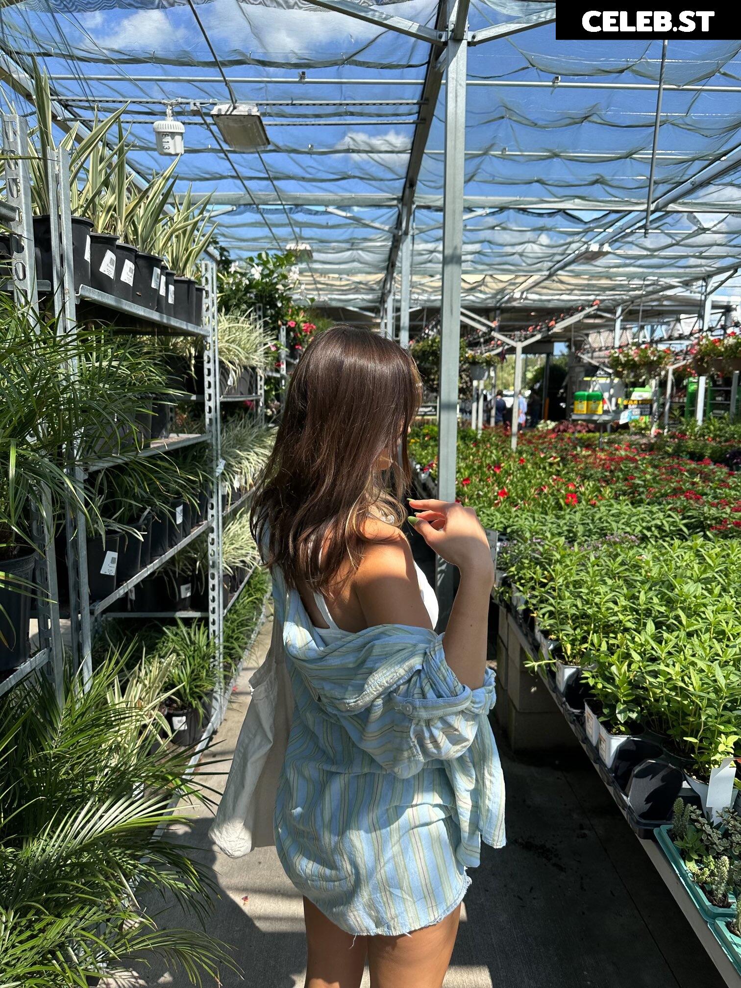 Natalie Roush Image 2190932