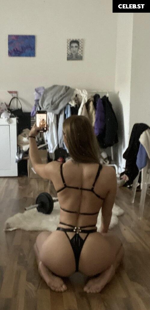 Zoeywgr Image 2198379