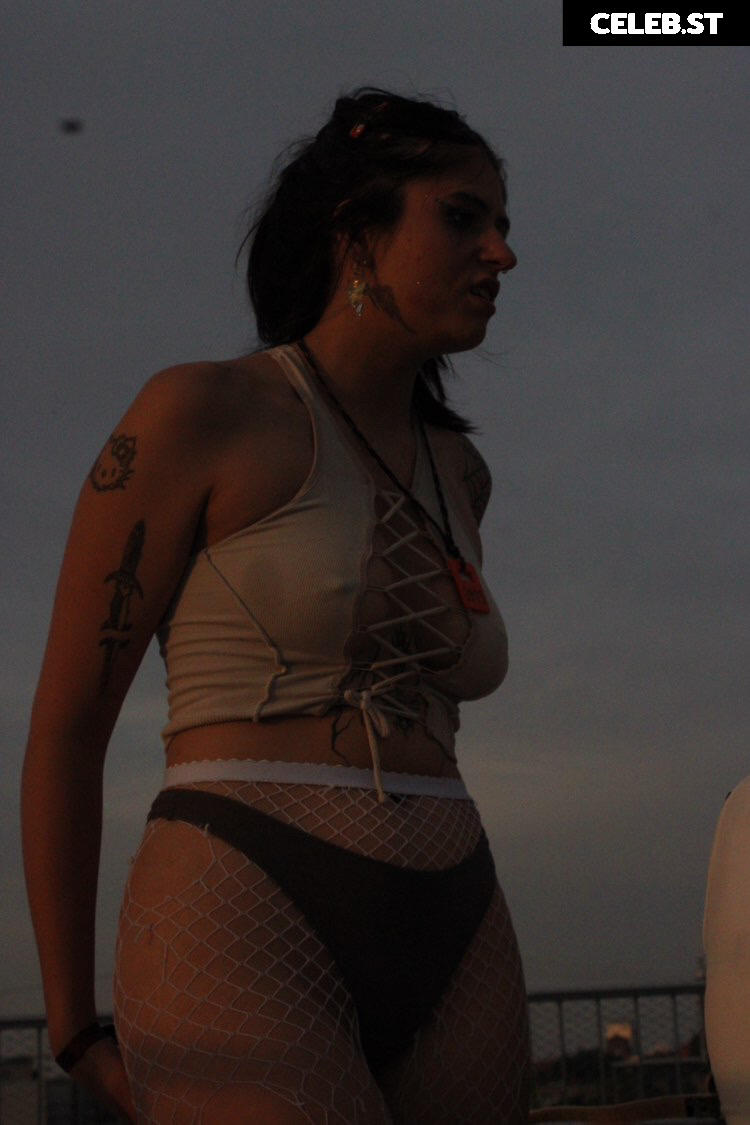 Niamausilol Image 2186660