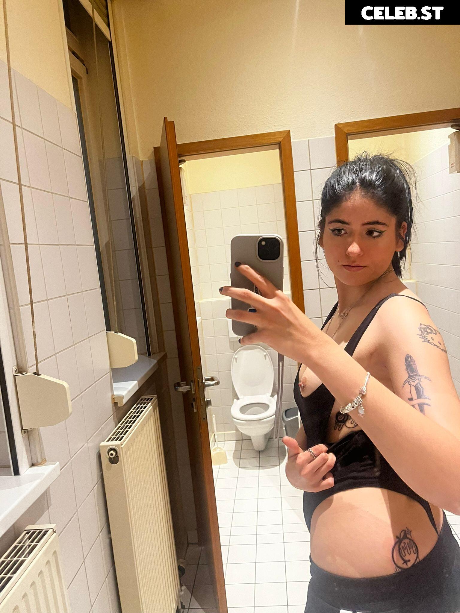 Niamausilol Image 2187511