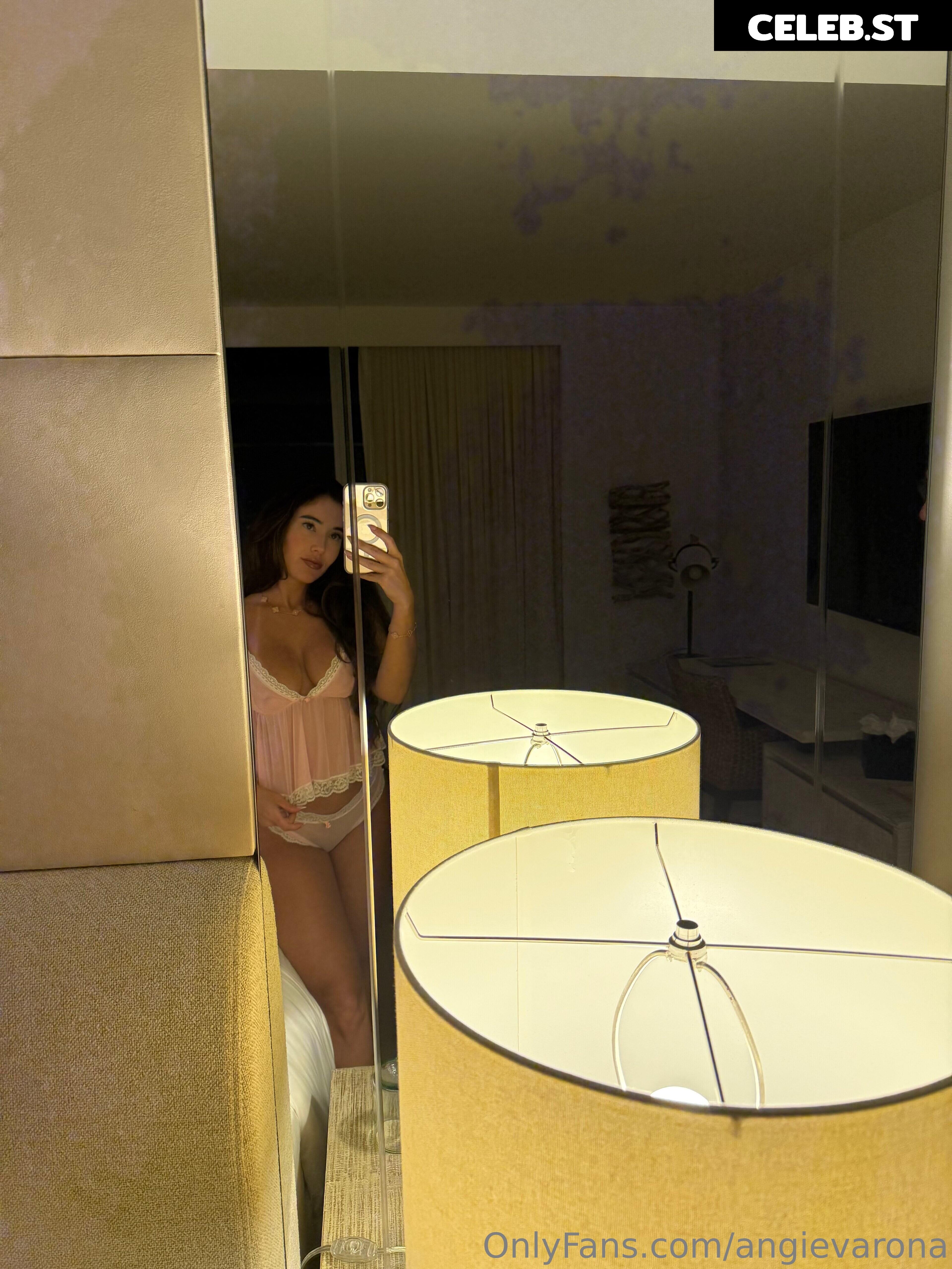 Angie Varona Image 21848496