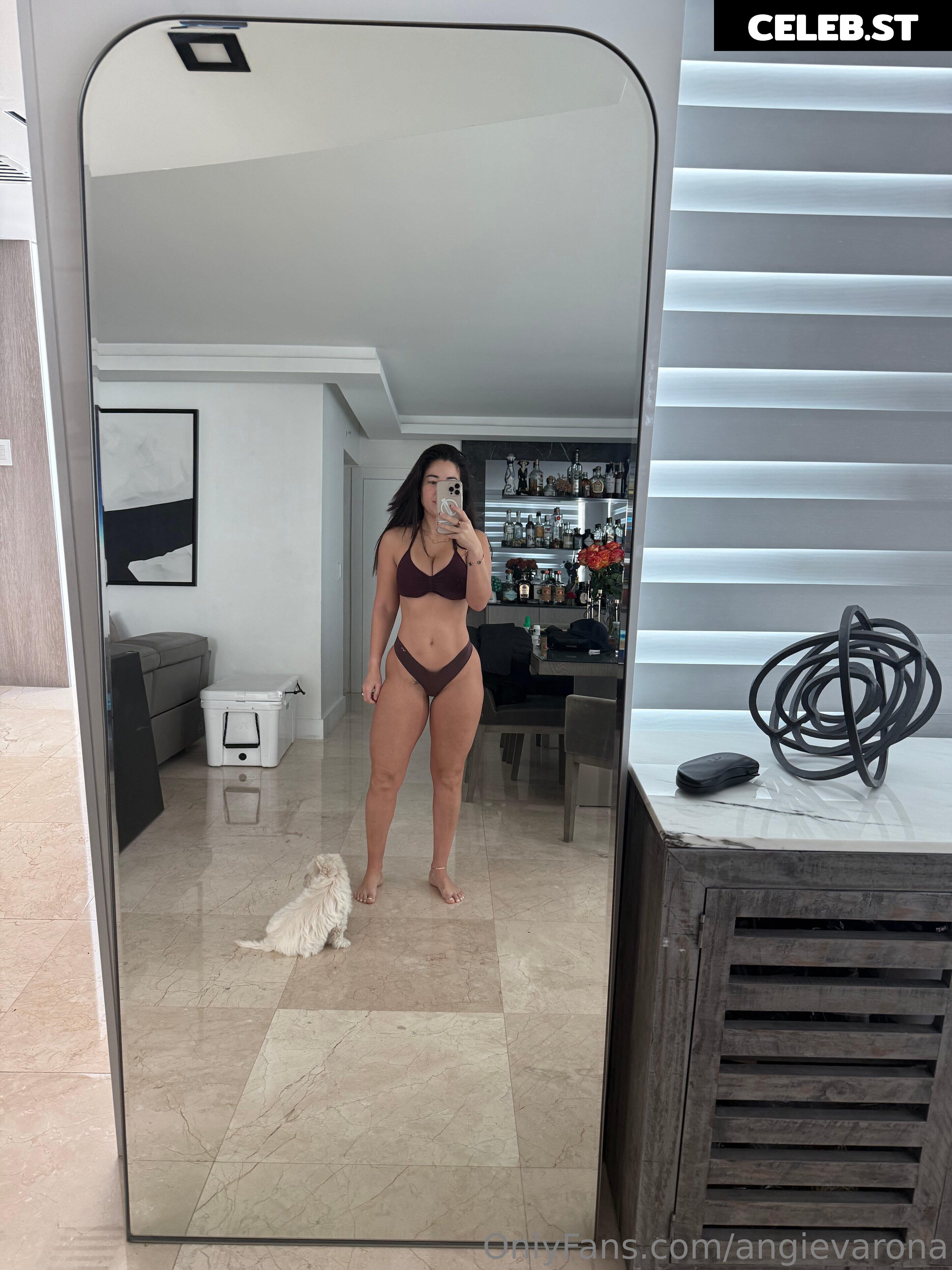 Angie Varona Image 21848481
