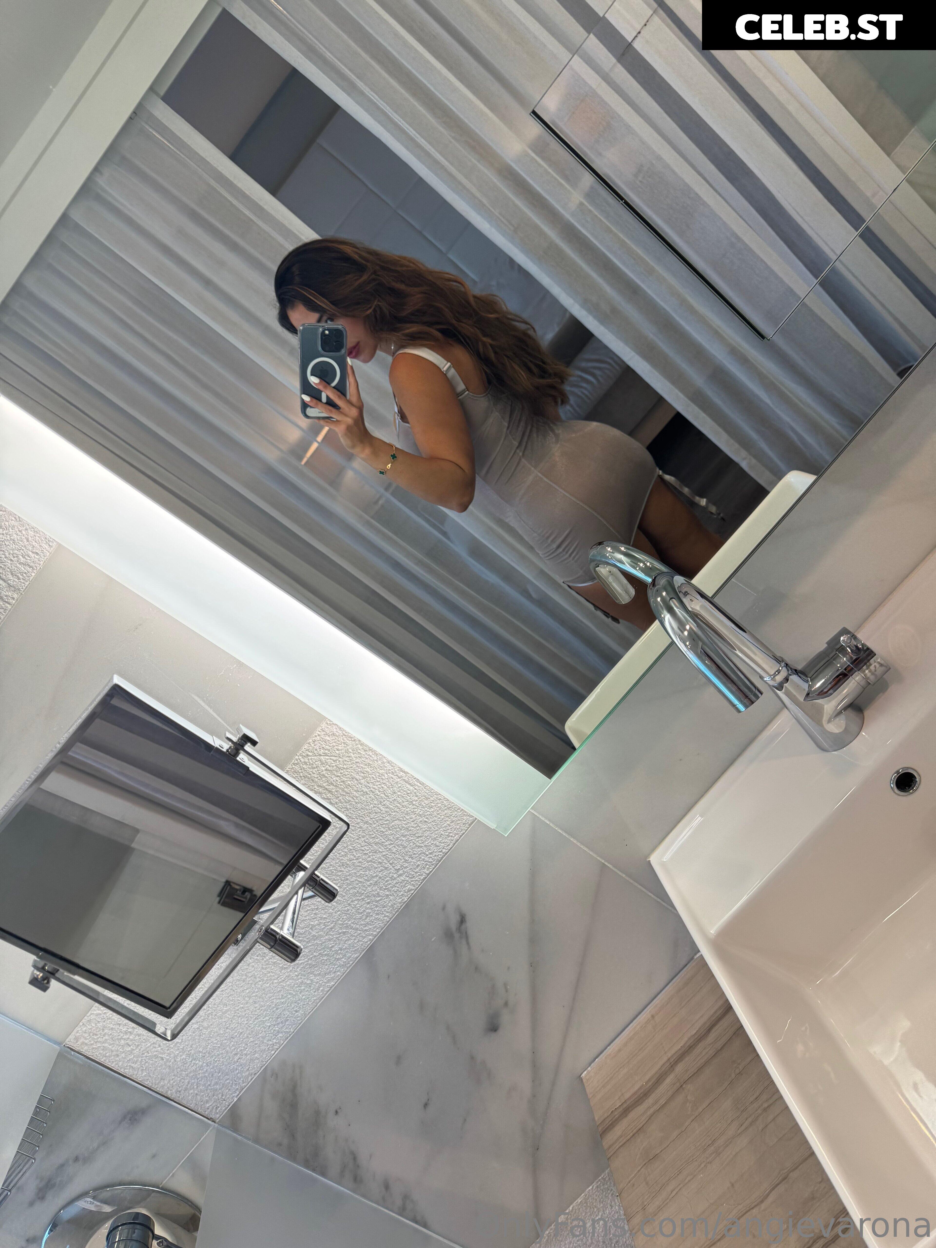 Angie Varona Image 21848193