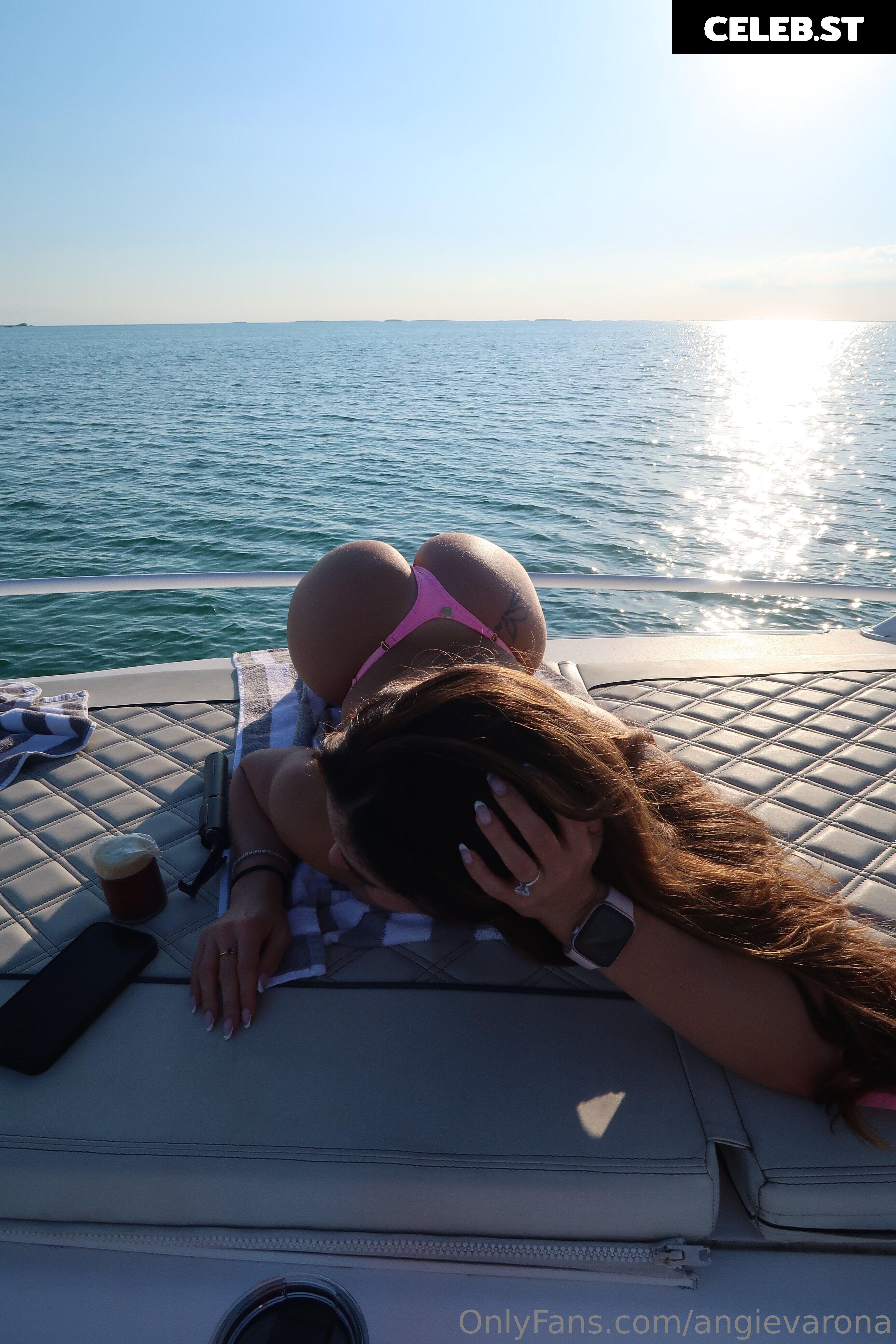 Angie Varona Image 21847499