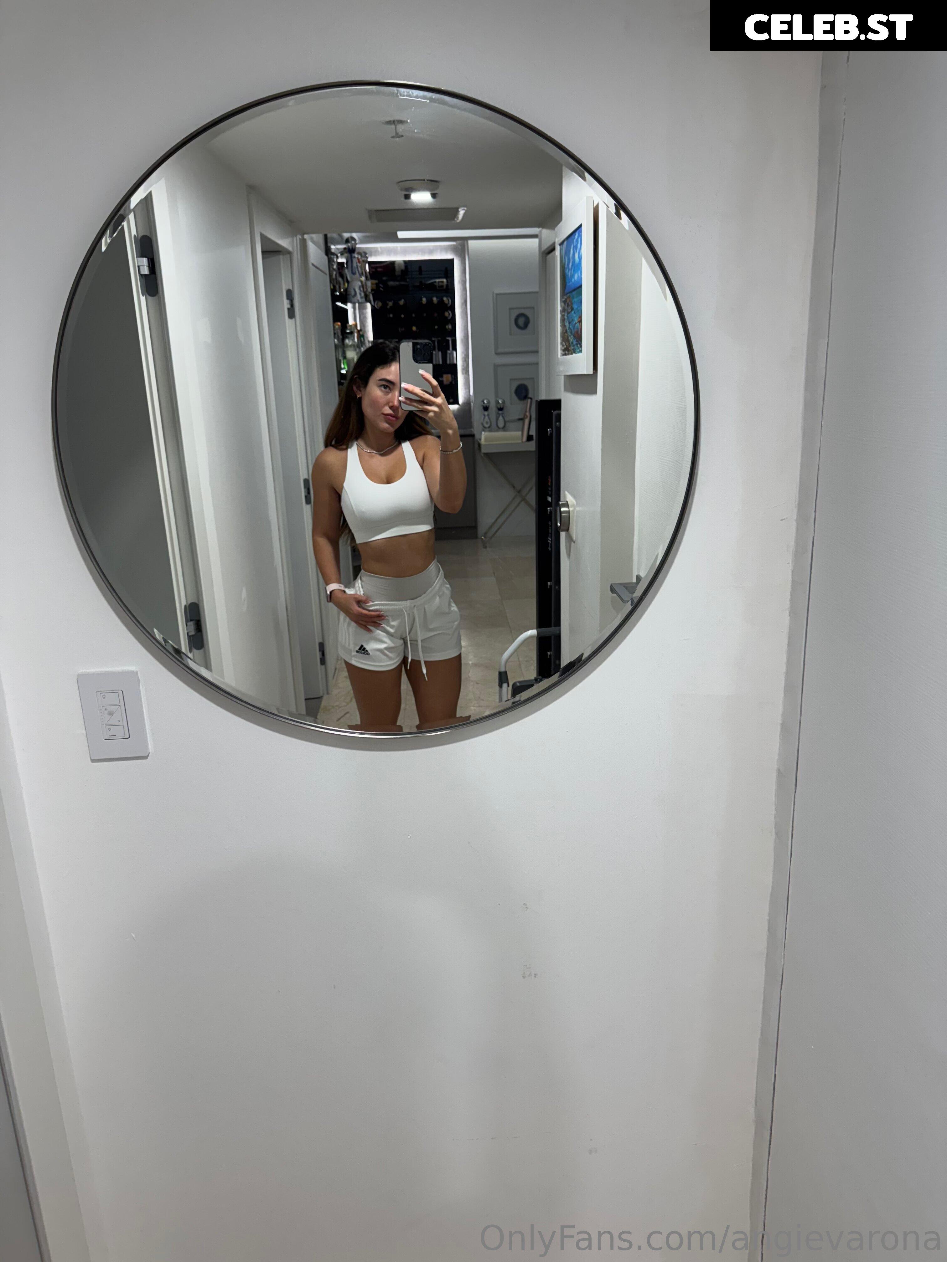 Angie Varona Image 21847749
