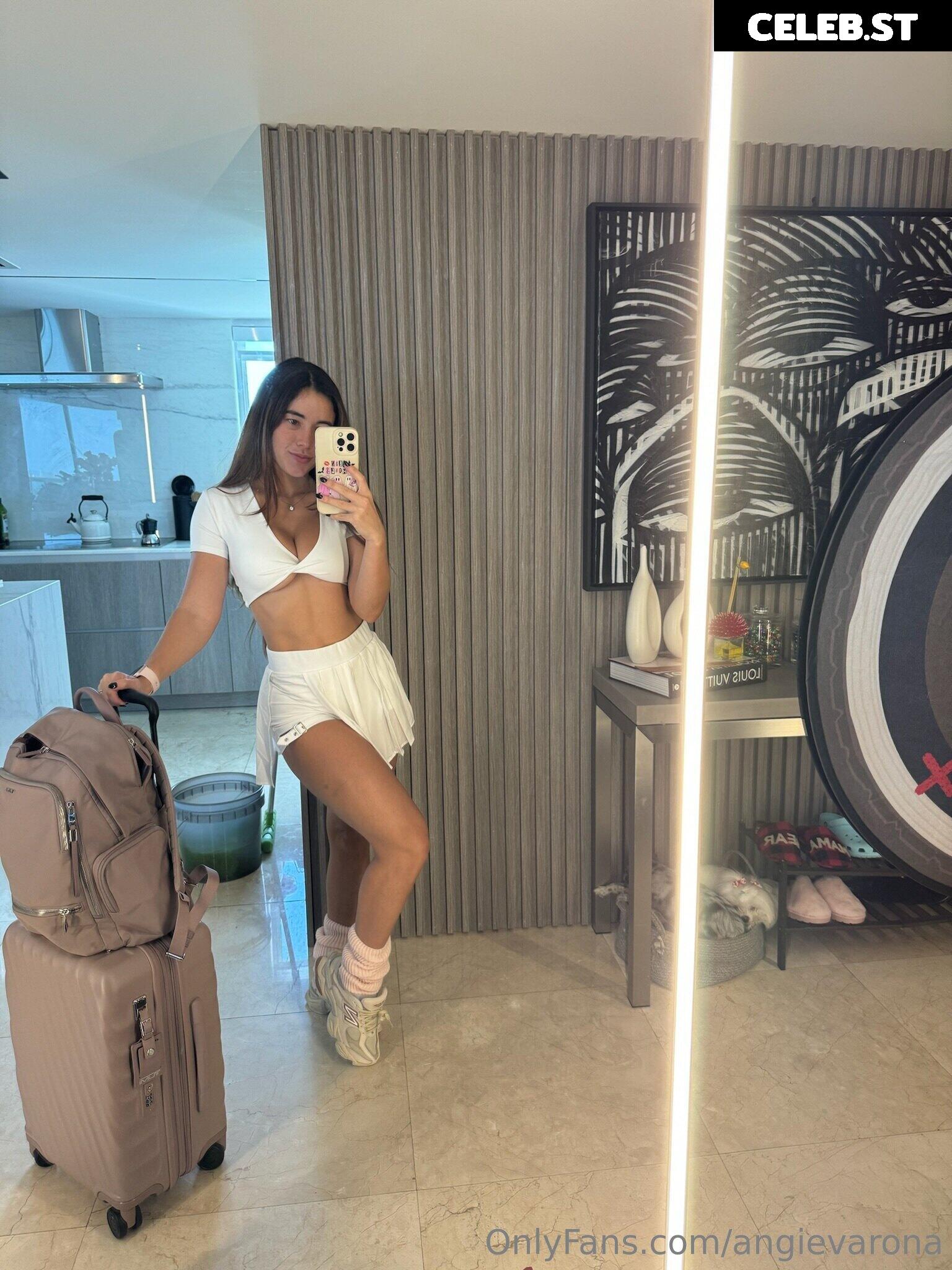 Angie Varona Image 21847375