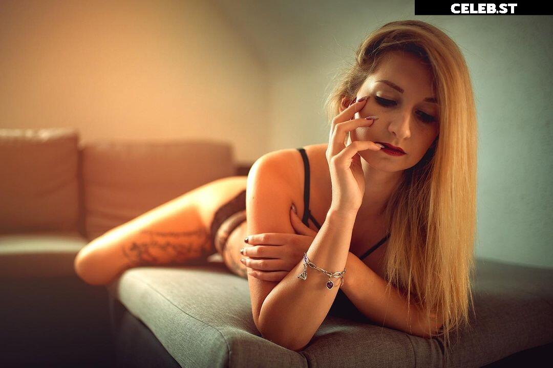 Blondiiegiirl Image 2183293