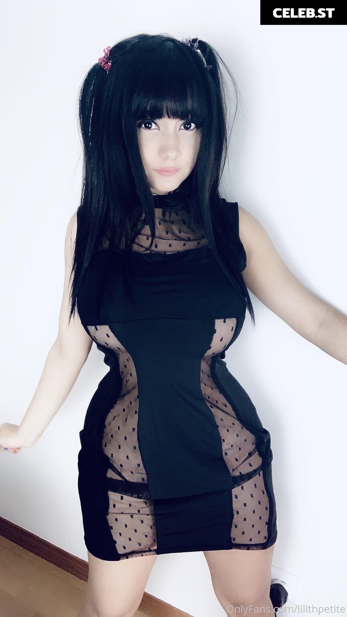 Lilith_petite Image 21751924