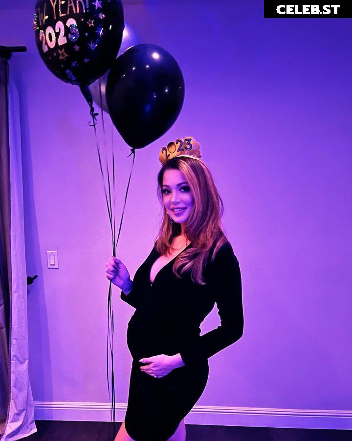 Ali Rose (alirosepb) Image 21760480