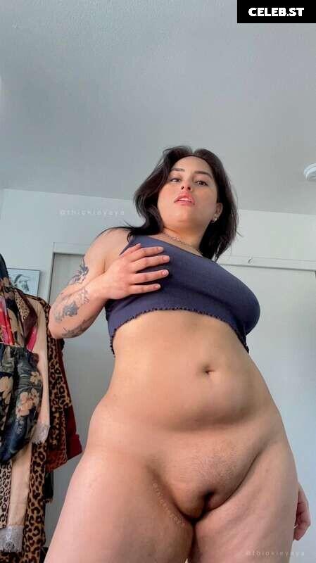 Thickieyaya Image 21760057